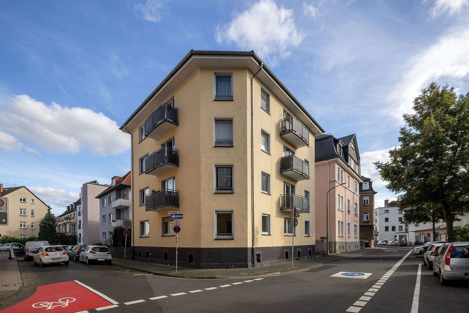 Prenájom bytu 2-izbový 60 m², Roonstr. 10, Gießen, Hesensko Prenájom bytu 2-izbový 60 m², Roonstr. 10, Gießen, Hesensko