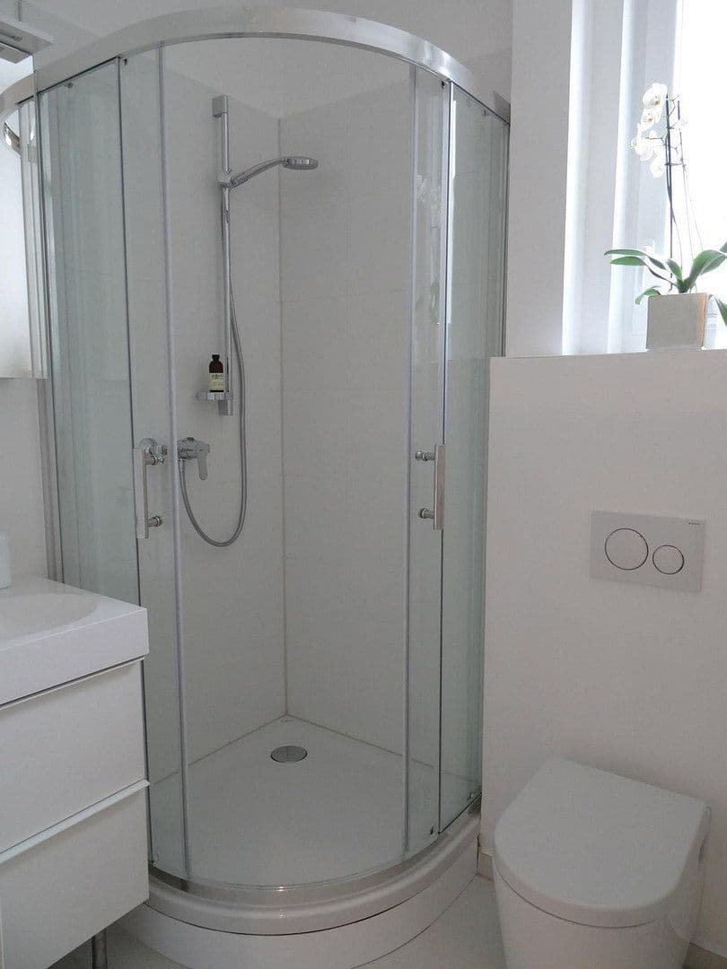 Prenájom bytu 2-izbový 54 m², Stuttgart, Bádensko-Wurttembersko Prenájom bytu 2-izbový 54 m², Stuttgart, Bádensko-Wurttembersko