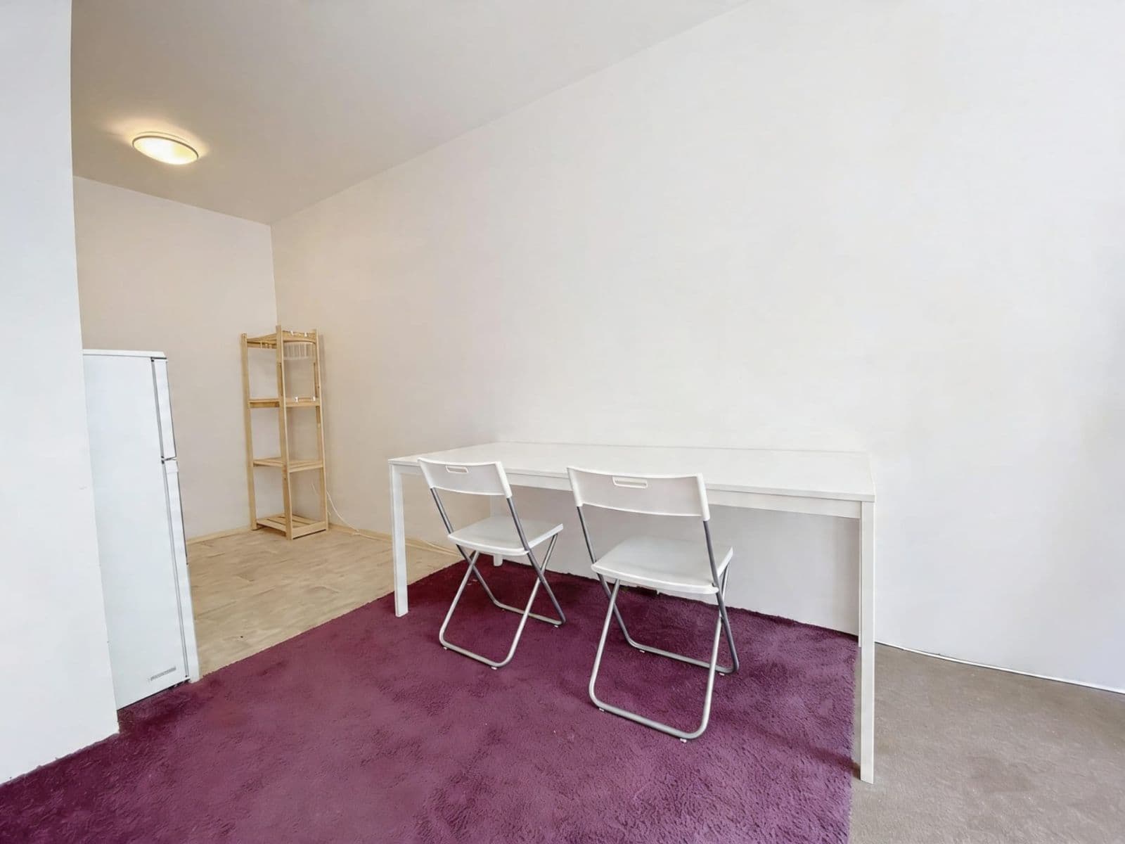 Prenájom bytu 2-izbový 43 m², Brdičkova, Praha, Praha Prenájom bytu 2-izbový 43 m², Brdičkova, Praha, Praha