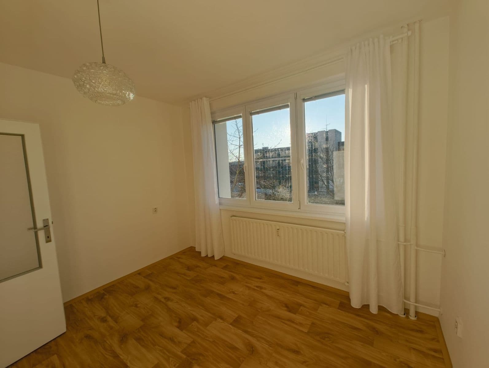 Prenájom bytu 2-izbový 43 m², Berlínská, Tábor, Jihočeský kraj Prenájom bytu 2-izbový 43 m², Berlínská, Tábor, Jihočeský kraj