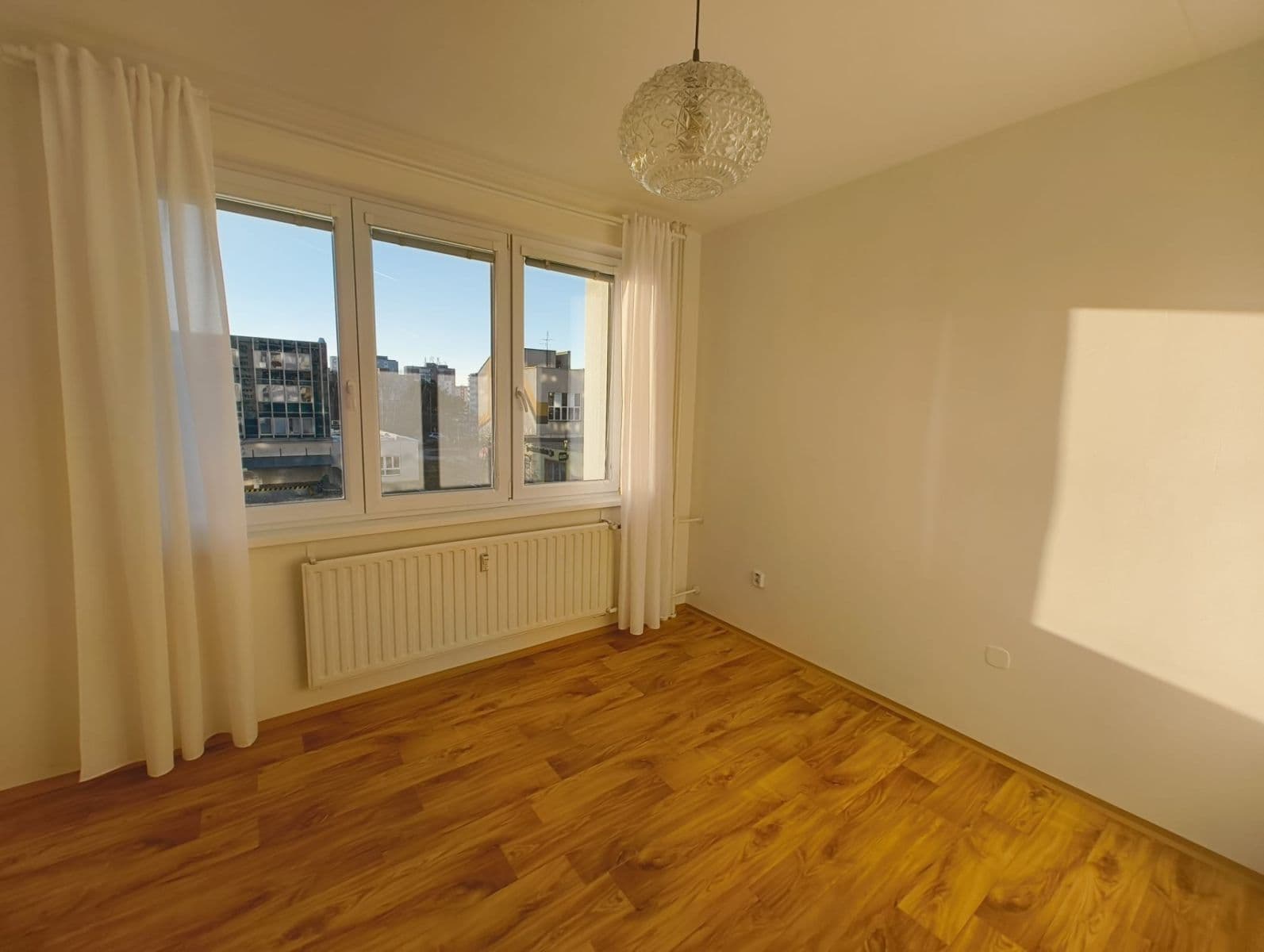Prenájom bytu 2-izbový 43 m², Berlínská, Tábor, Jihočeský kraj Prenájom bytu 2-izbový 43 m², Berlínská, Tábor, Jihočeský kraj