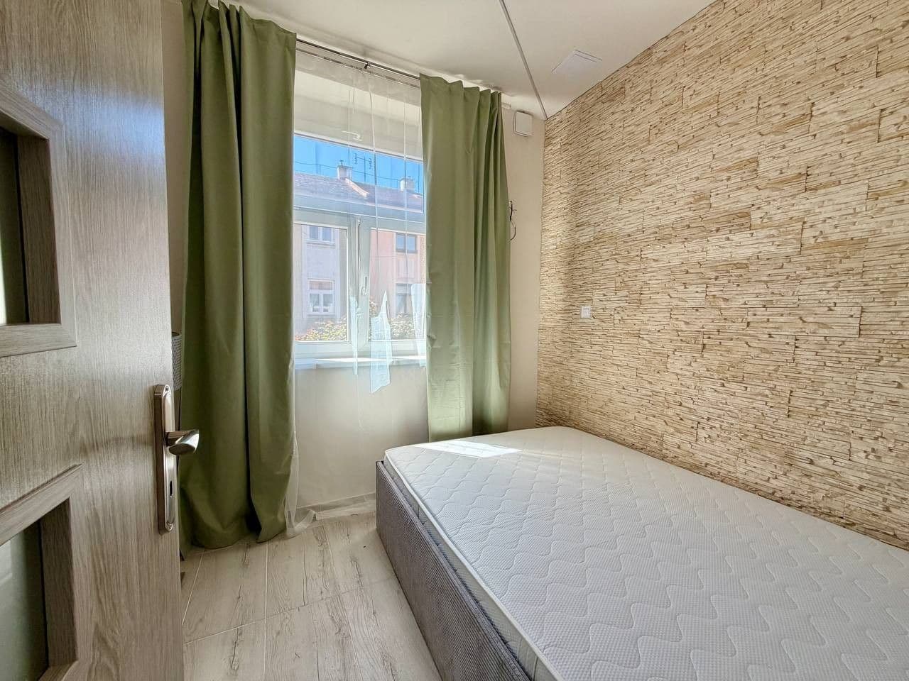 Prenájom bytu 2-izbový 55 m², Na Jarově, Praha, Praha Prenájom bytu 2-izbový 55 m², Na Jarově, Praha, Praha