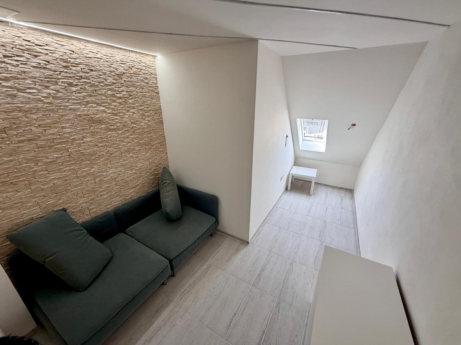 Prenájom bytu 2-izbový 55 m², Na Jarově, Praha, Praha Prenájom bytu 2-izbový 55 m², Na Jarově, Praha, Praha