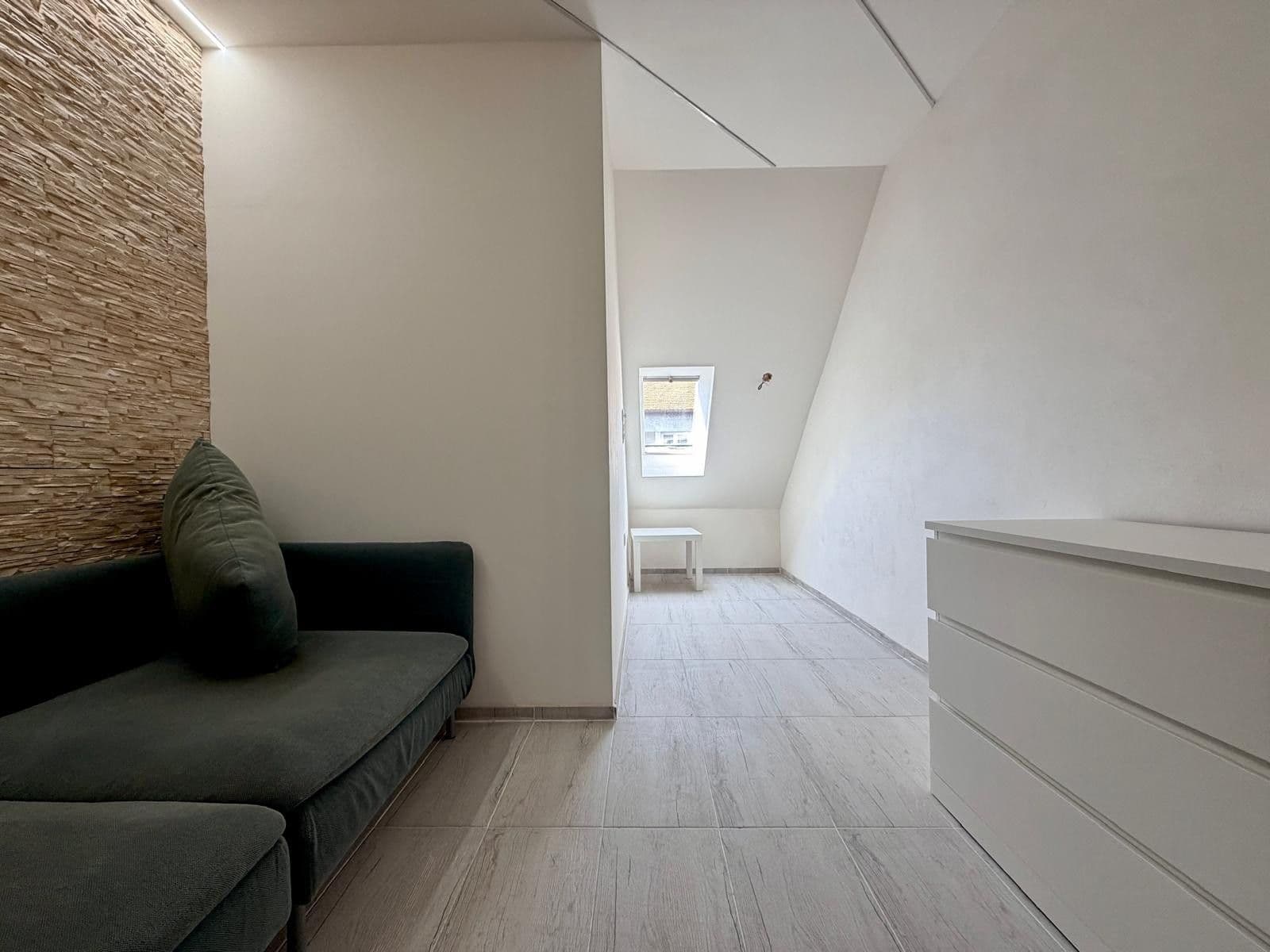 Prenájom bytu 2-izbový 55 m², Na Jarově, Praha, Praha Prenájom bytu 2-izbový 55 m², Na Jarově, Praha, Praha