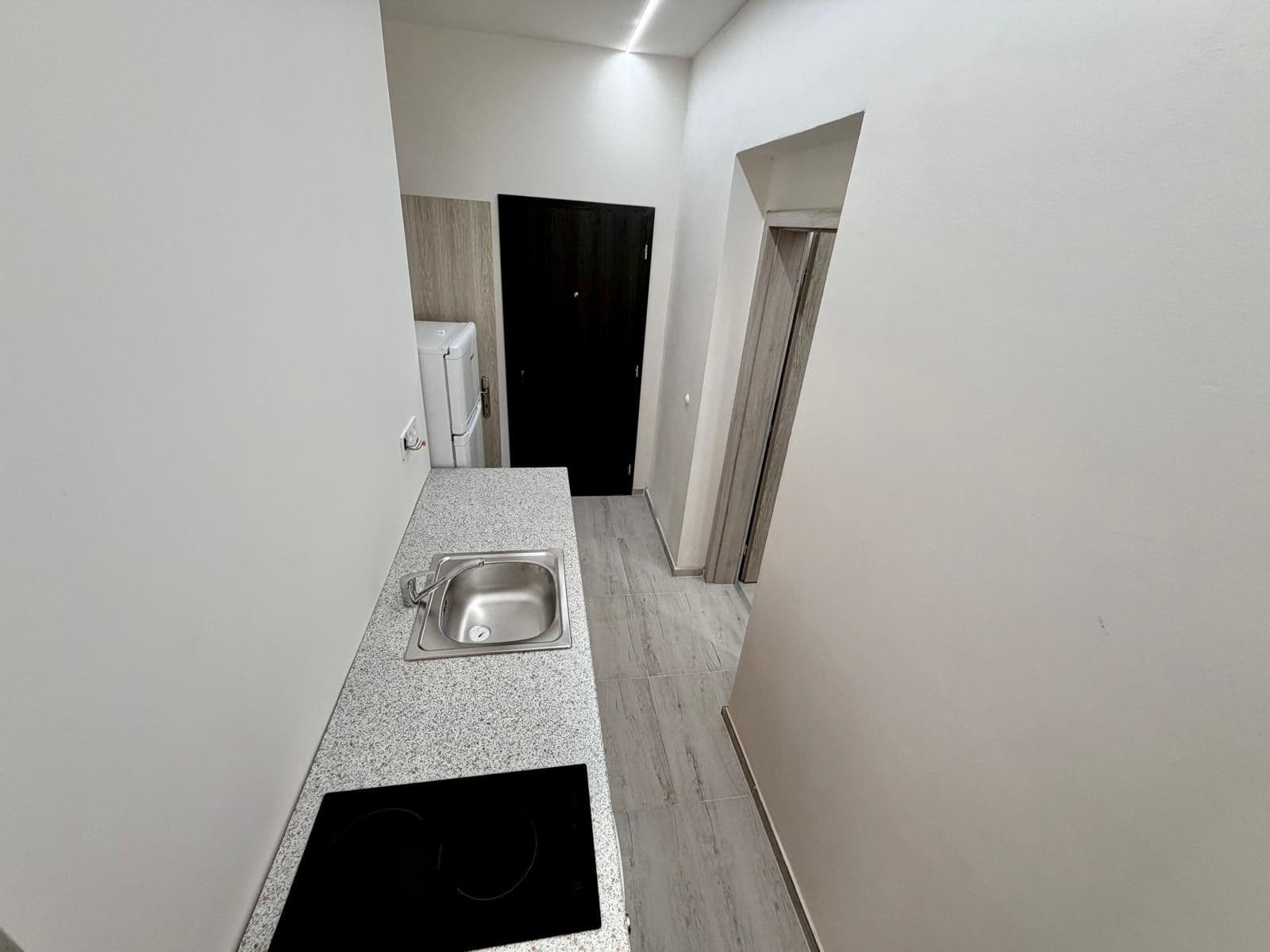 Prenájom bytu 3-izbový 55 m², Na Jarově, Praha, Praha Prenájom bytu 3-izbový 55 m², Na Jarově, Praha, Praha