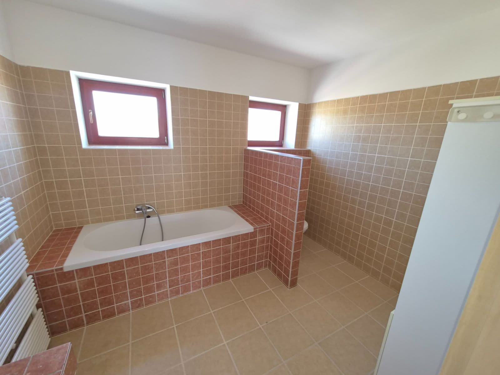 Prenájom bytu 3-izbový 111 m², Vránova, Brno, Jihomoravský kraj Prenájom bytu 3-izbový 111 m², Vránova, Brno, Jihomoravský kraj