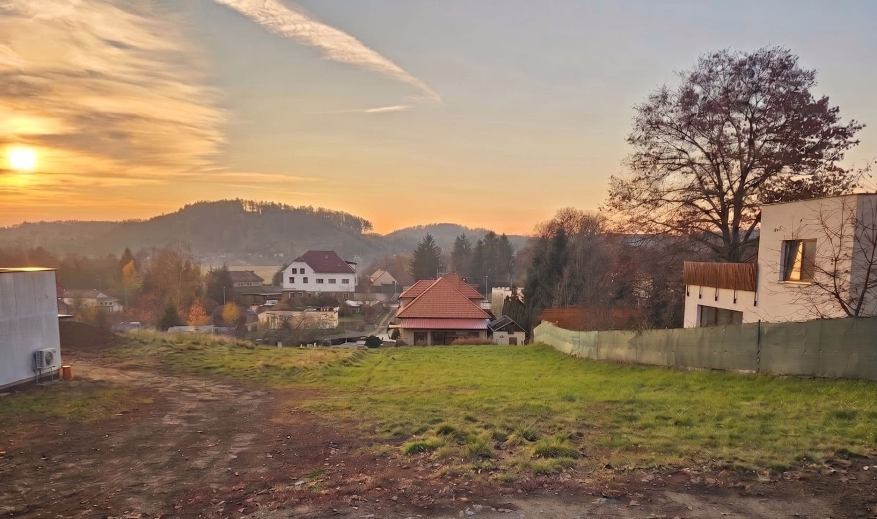 Predaj pozemku 1.018 m², Pod Hájkem, Nespeky, Středočeský kraj Predaj pozemku 1.018 m², Pod Hájkem, Nespeky, Středočeský kraj