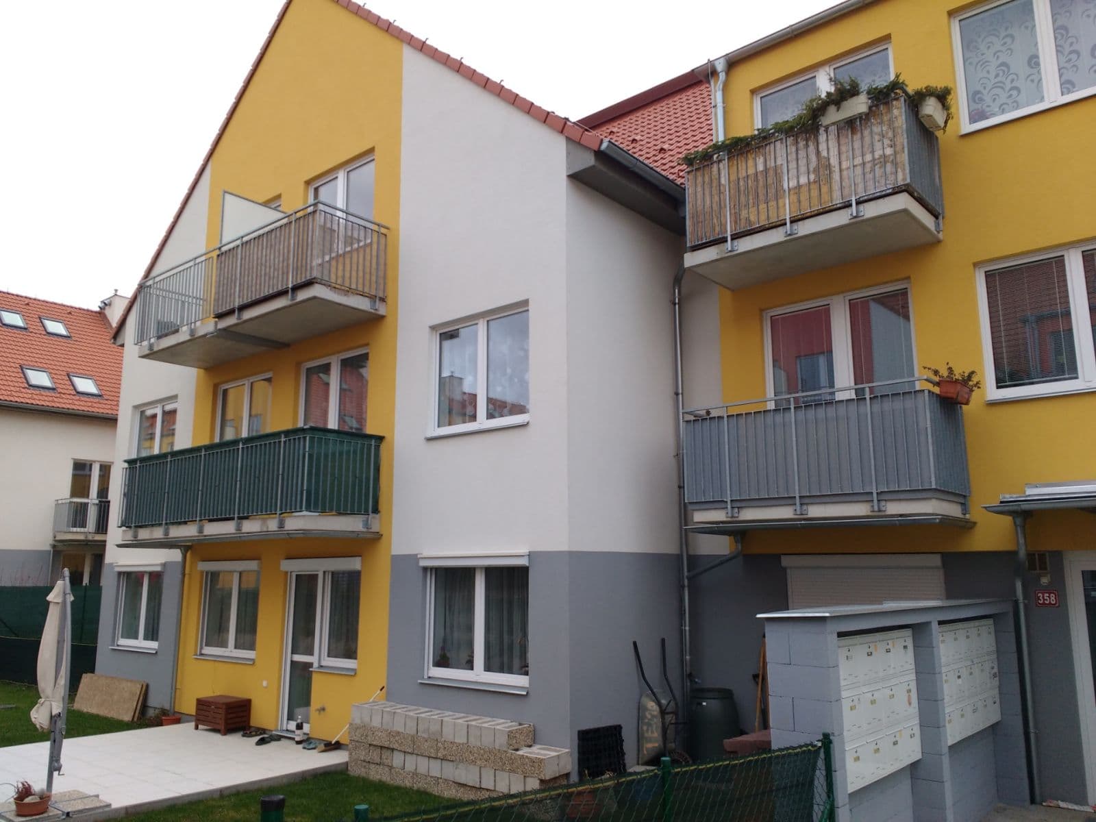 Predaj bytu 2-izbový 62 m², Mirešická, Jinočany, Středočeský kraj Predaj bytu 2-izbový 62 m², Mirešická, Jinočany, Středočeský kraj