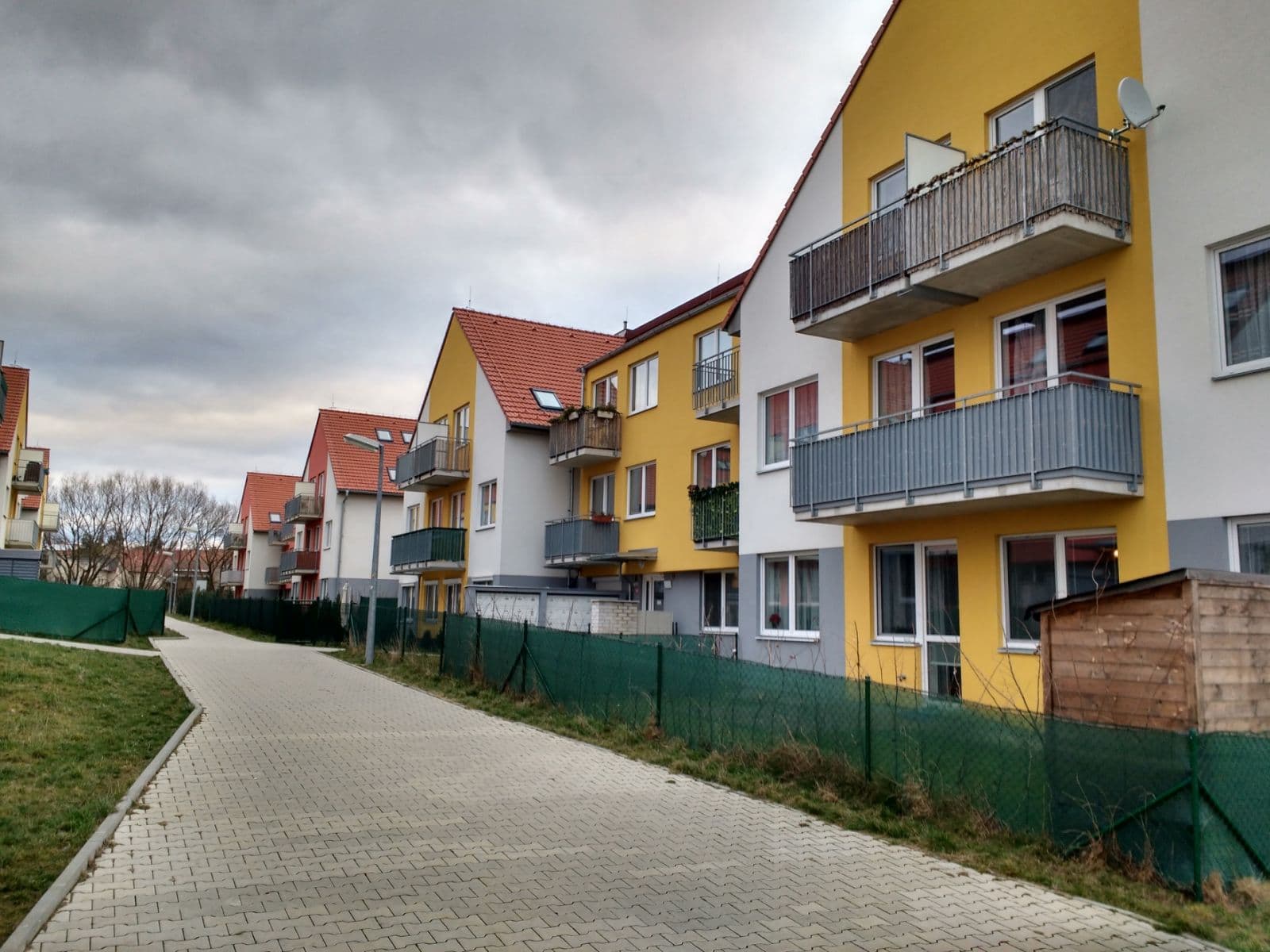 Predaj bytu 2-izbový 62 m², Mirešická, Jinočany, Středočeský kraj Predaj bytu 2-izbový 62 m², Mirešická, Jinočany, Středočeský kraj