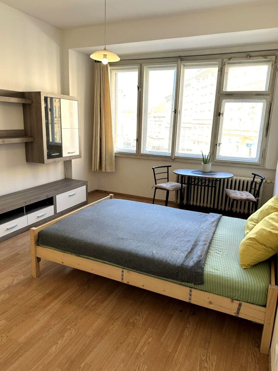 Predaj bytu 1-izbový 28 m², Svatoslavova, Praha, Praha Predaj bytu 1-izbový 28 m², Svatoslavova, Praha, Praha