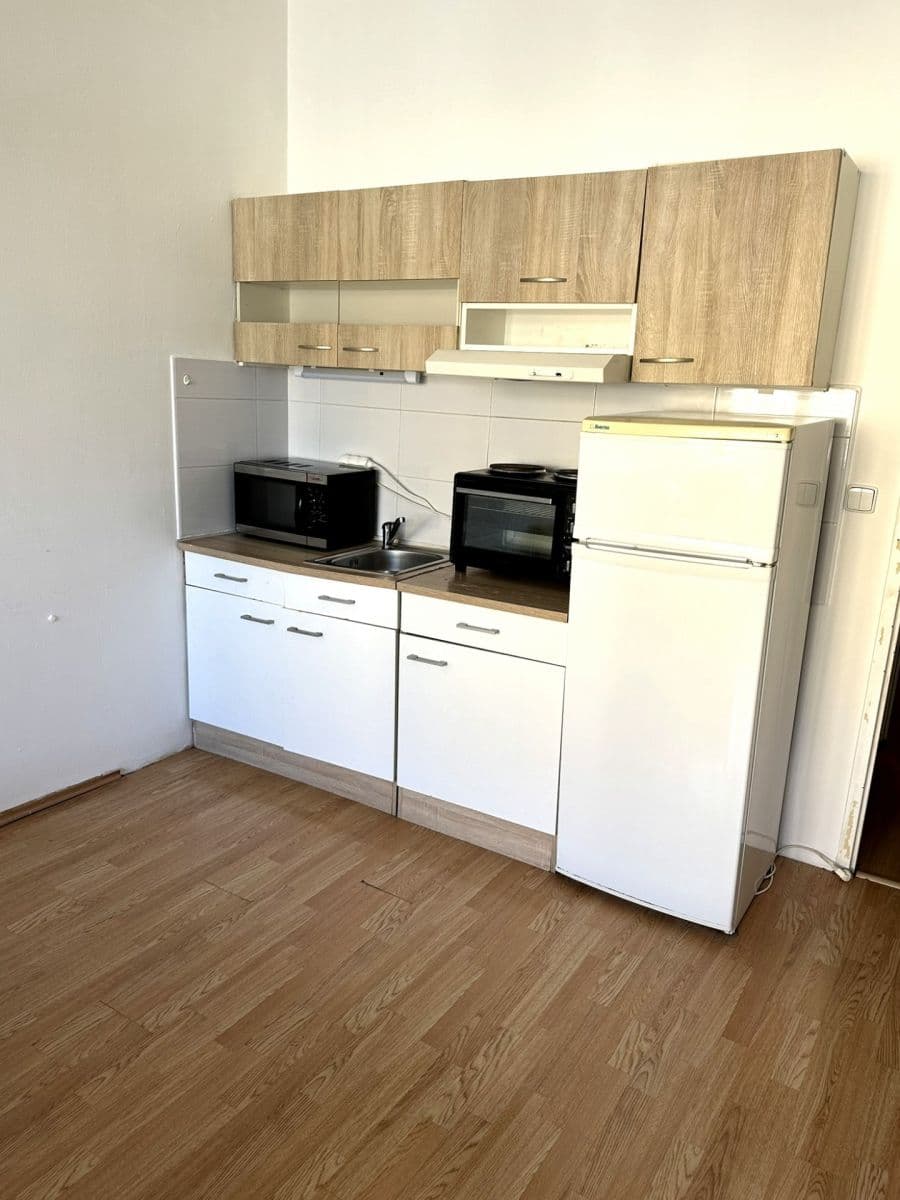 Predaj bytu 1-izbový 28 m², Svatoslavova, Praha, Praha Predaj bytu 1-izbový 28 m², Svatoslavova, Praha, Praha
