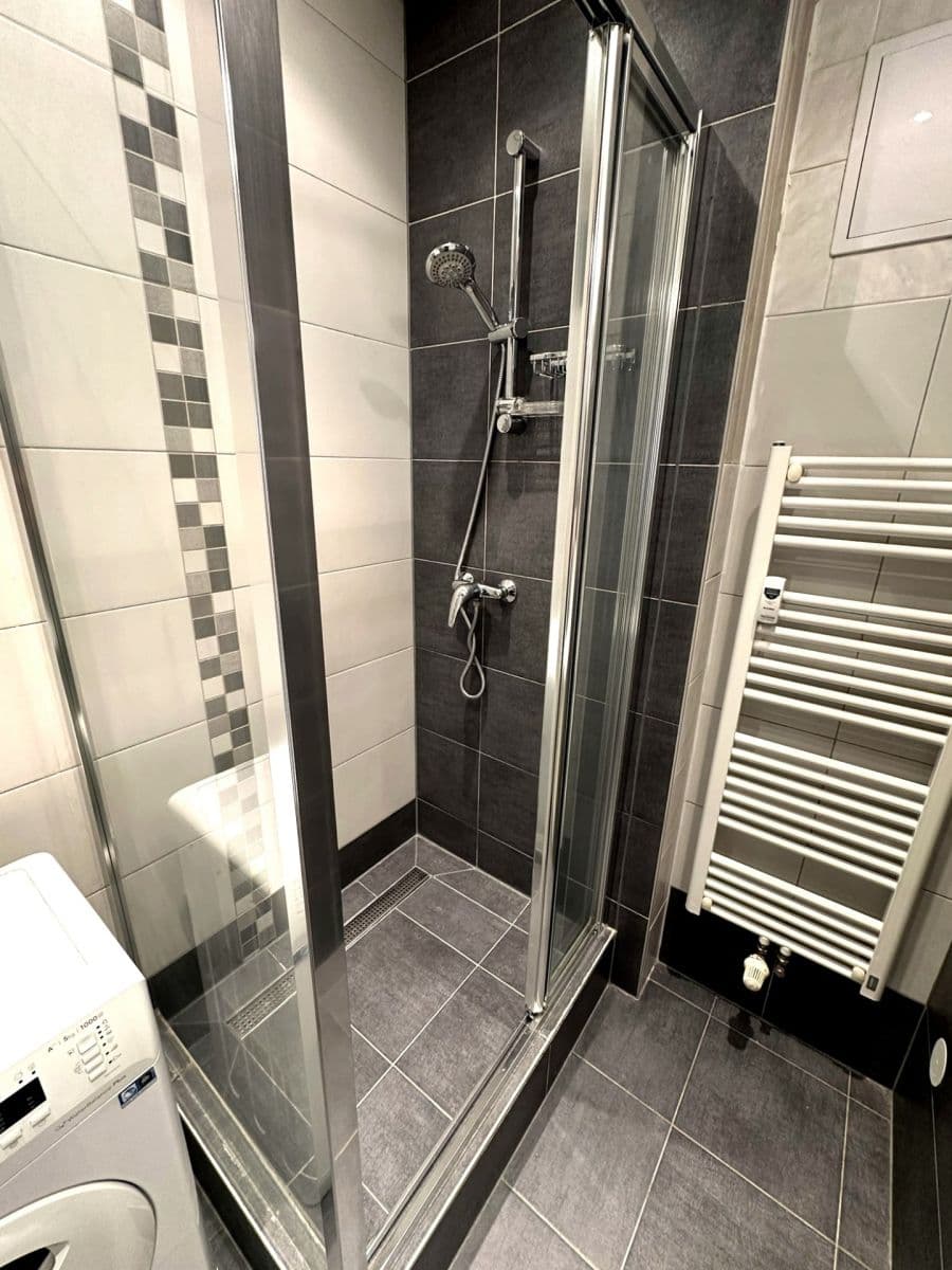 Predaj bytu 1-izbový 28 m², Svatoslavova, Praha, Praha Predaj bytu 1-izbový 28 m², Svatoslavova, Praha, Praha