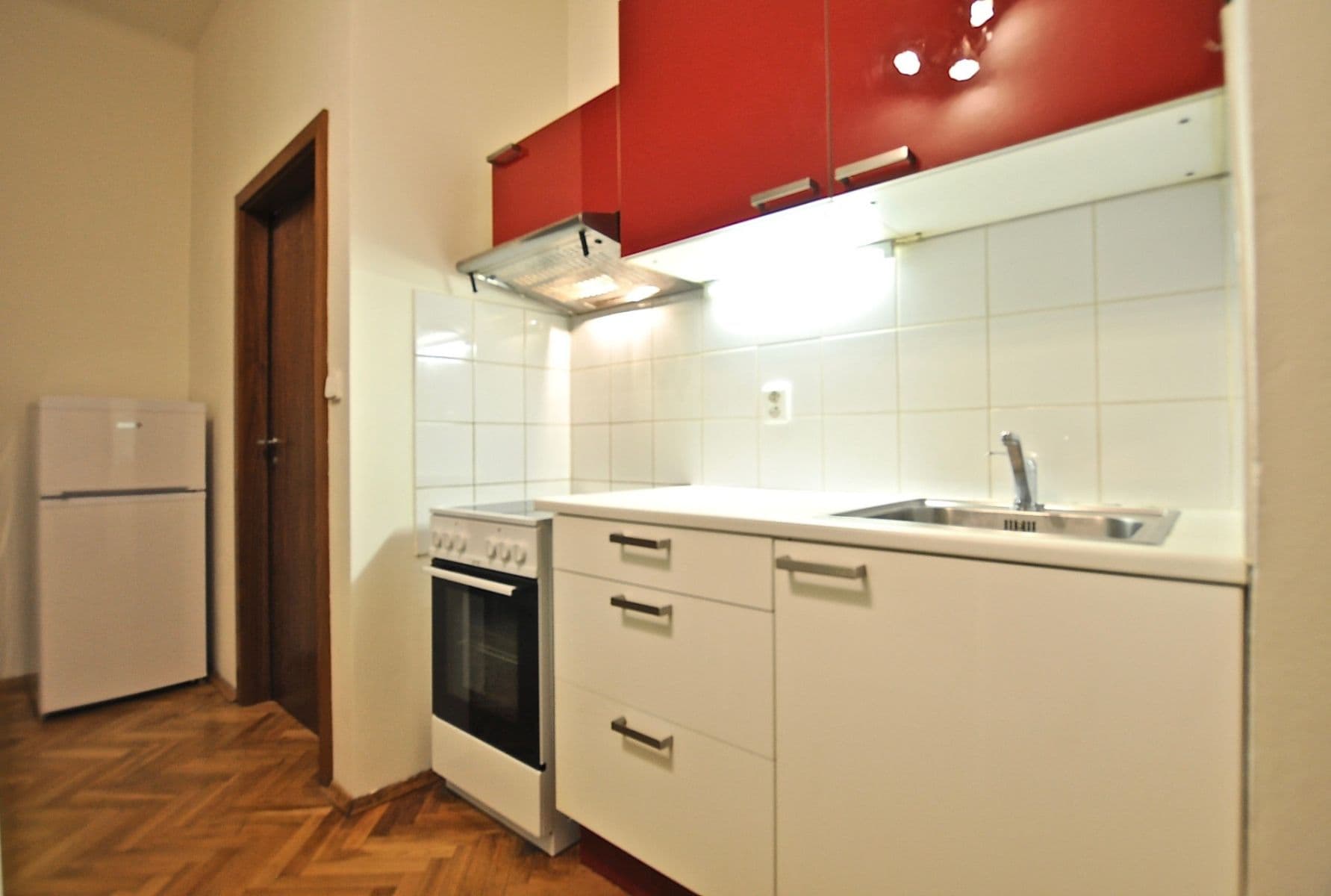 Predaj bytu 2-izbový 40 m², Komunardů, Praha, Praha Predaj bytu 2-izbový 40 m², Komunardů, Praha, Praha