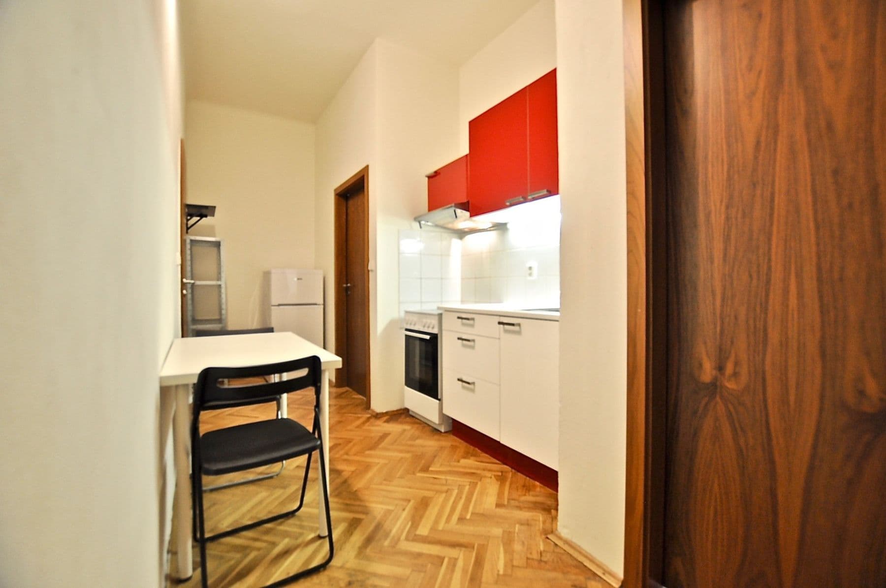 Predaj bytu 2-izbový 40 m², Komunardů, Praha, Praha Predaj bytu 2-izbový 40 m², Komunardů, Praha, Praha