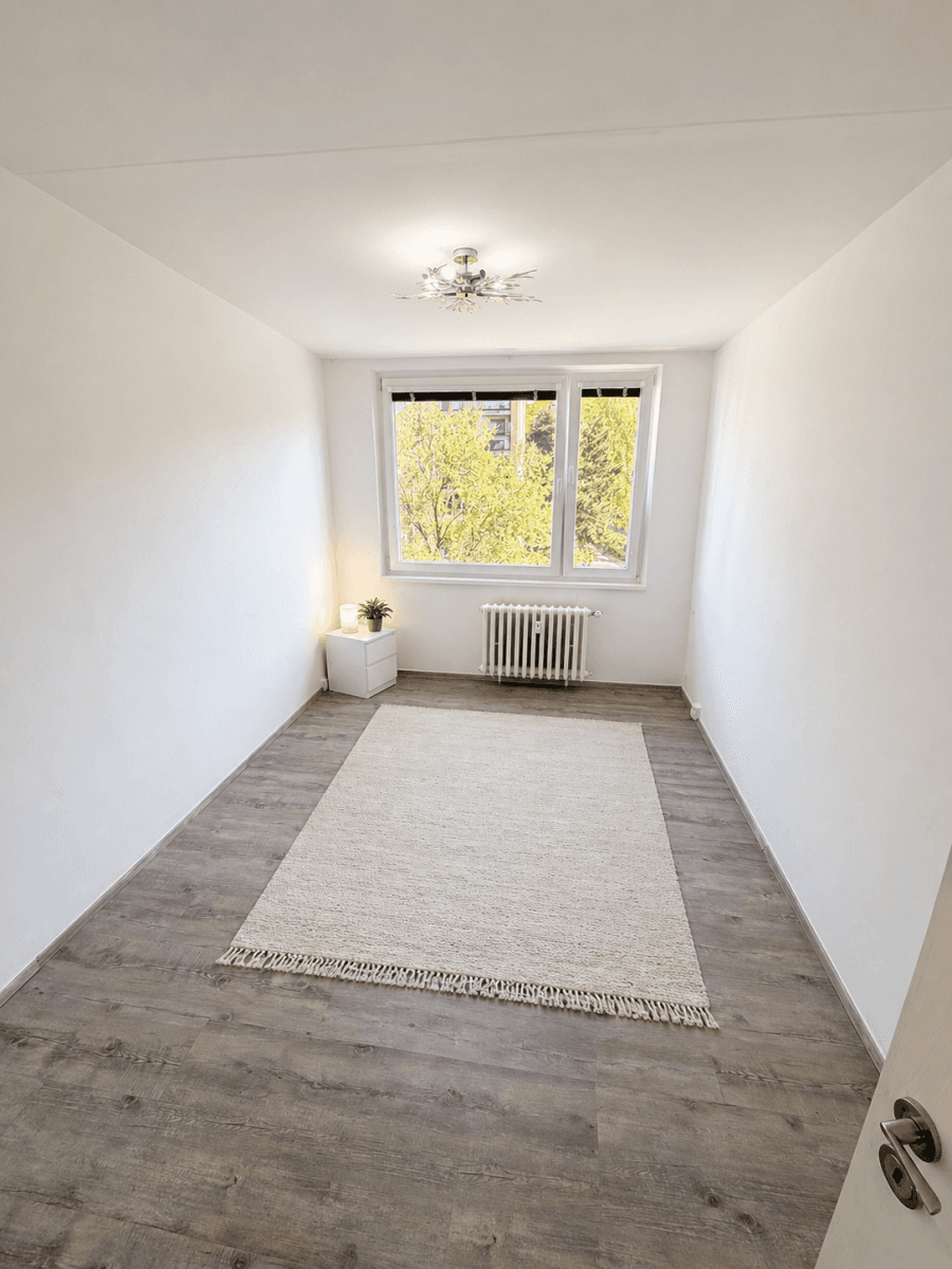 Prenájom bytu 3-izbový 70 m², Na Komořsku, Praha, Praha Prenájom bytu 3-izbový 70 m², Na Komořsku, Praha, Praha