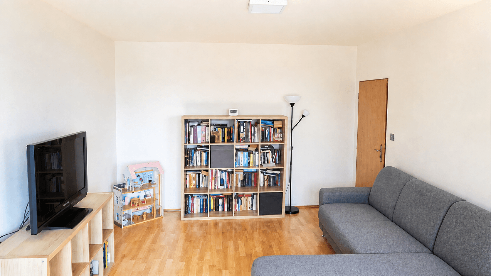 Prenájom bytu 3-izbový 77 m², sídliště Osvobození, Lednice, Jihomoravský kraj Prenájom bytu 3-izbový 77 m², sídliště Osvobození, Lednice, Jihomoravský kraj