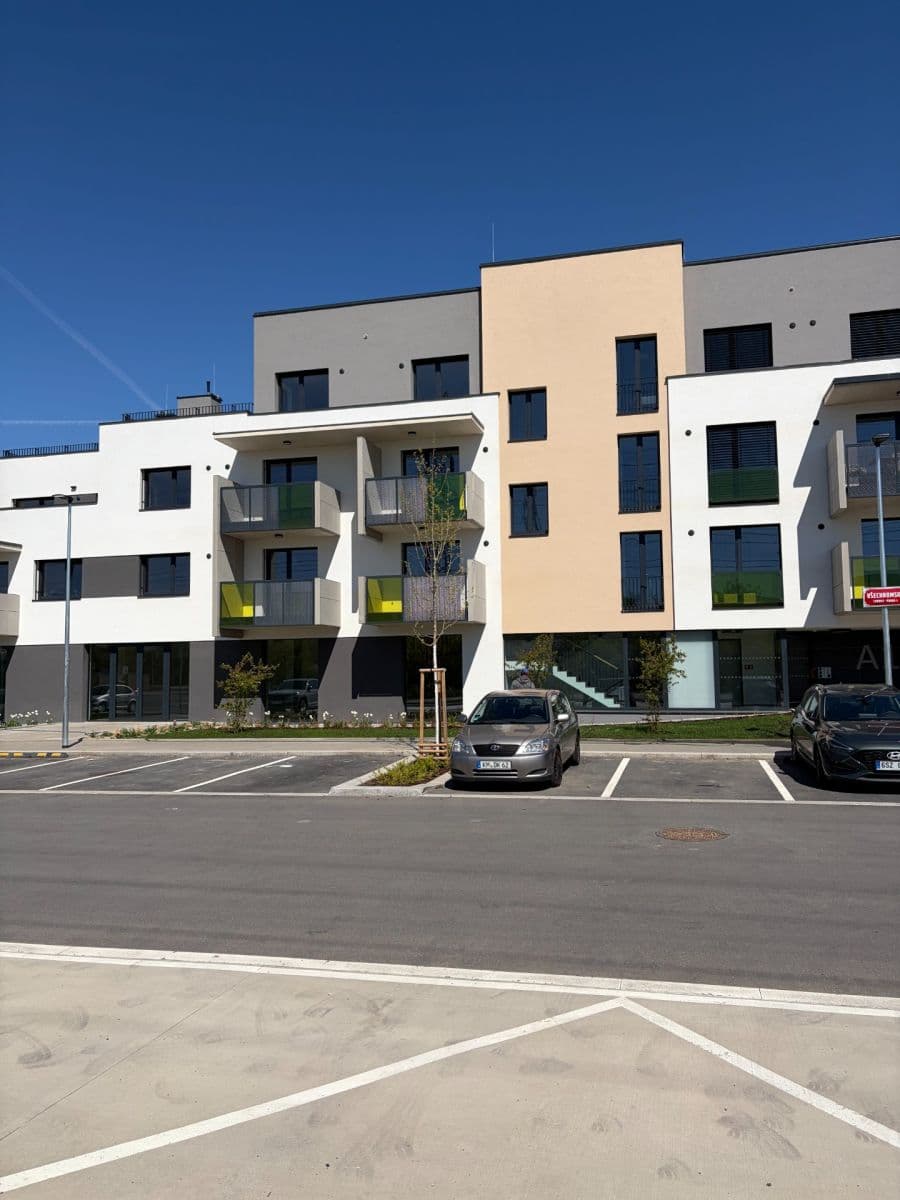 Prenájom bytu 2-izbový 50 m², Blažimská, Praha, Praha Prenájom bytu 2-izbový 50 m², Blažimská, Praha, Praha