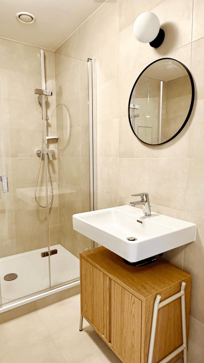 Prenájom bytu 1-izbový 36 m², Fafkových, Praha, Praha Prenájom bytu 1-izbový 36 m², Fafkových, Praha, Praha