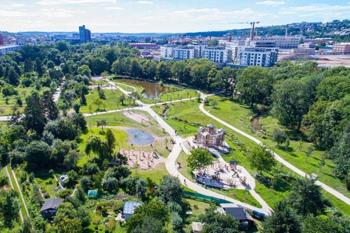 Prenájom bytu 1-izbový 36 m², Fafkových, Praha, Praha Prenájom bytu 1-izbový 36 m², Fafkových, Praha, Praha
