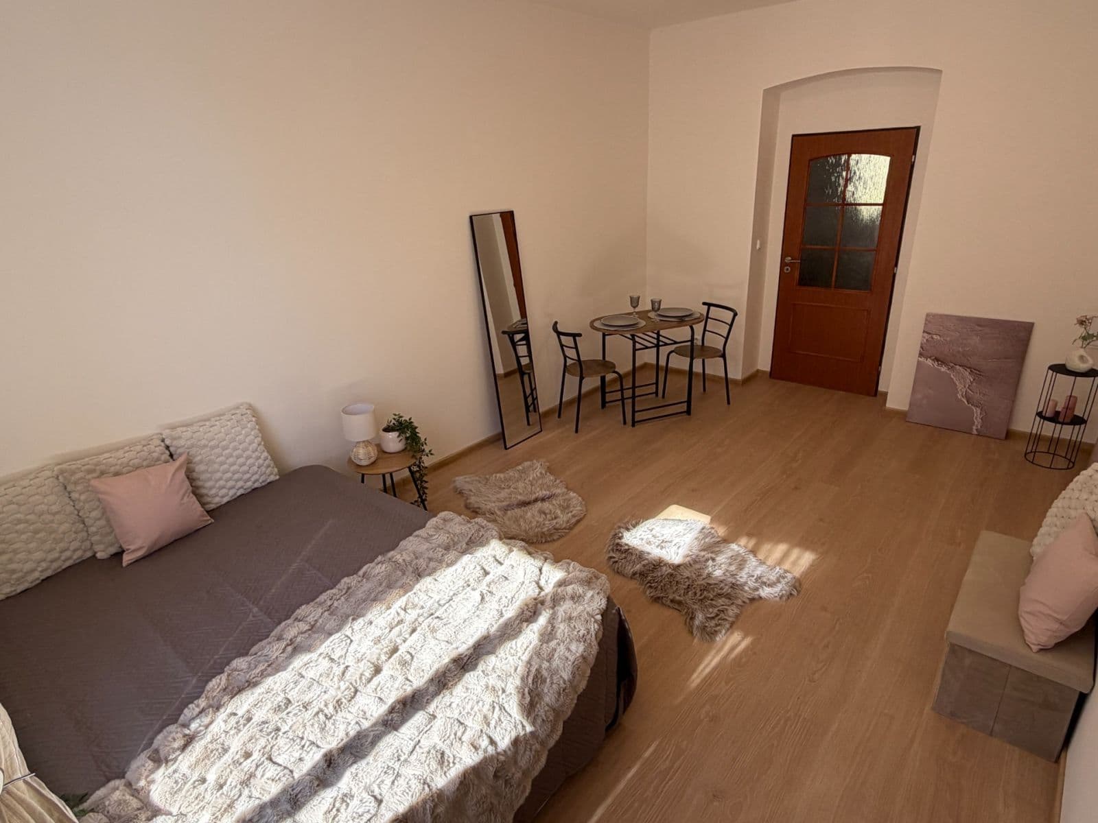 Predaj bytu 1-izbový 27 m², Krátká, Plzeň, Plzeňský kraj Predaj bytu 1-izbový 27 m², Krátká, Plzeň, Plzeňský kraj