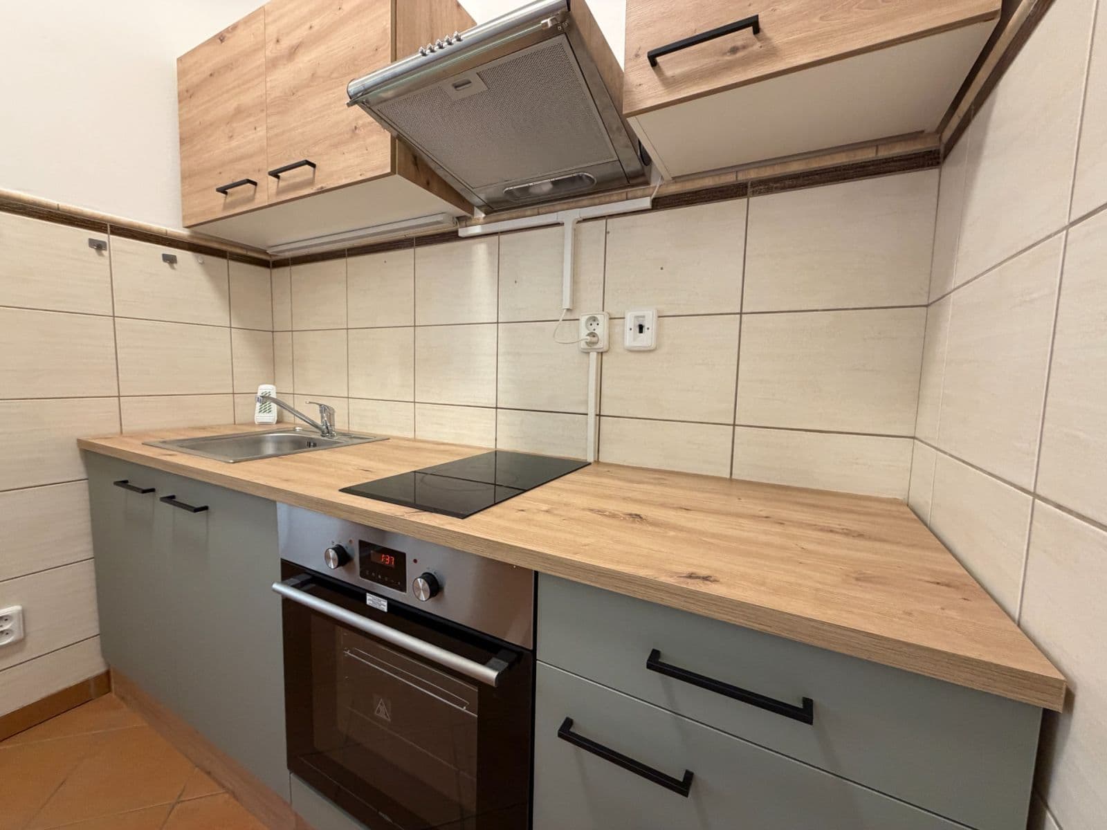 Predaj bytu 1-izbový 27 m², Krátká, Plzeň, Plzeňský kraj Predaj bytu 1-izbový 27 m², Krátká, Plzeň, Plzeňský kraj