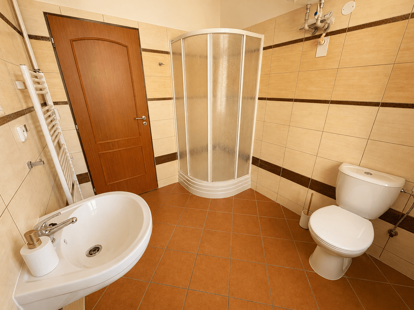 Predaj bytu 1-izbový 27 m², Krátká, Plzeň, Plzeňský kraj Predaj bytu 1-izbový 27 m², Krátká, Plzeň, Plzeňský kraj
