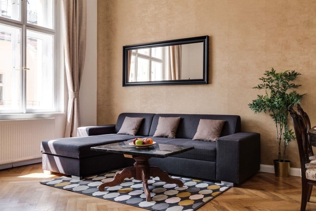 Prenájom bytu 91 m², Mikulandská, Praha, Praha Prenájom bytu 91 m², Mikulandská, Praha, Praha