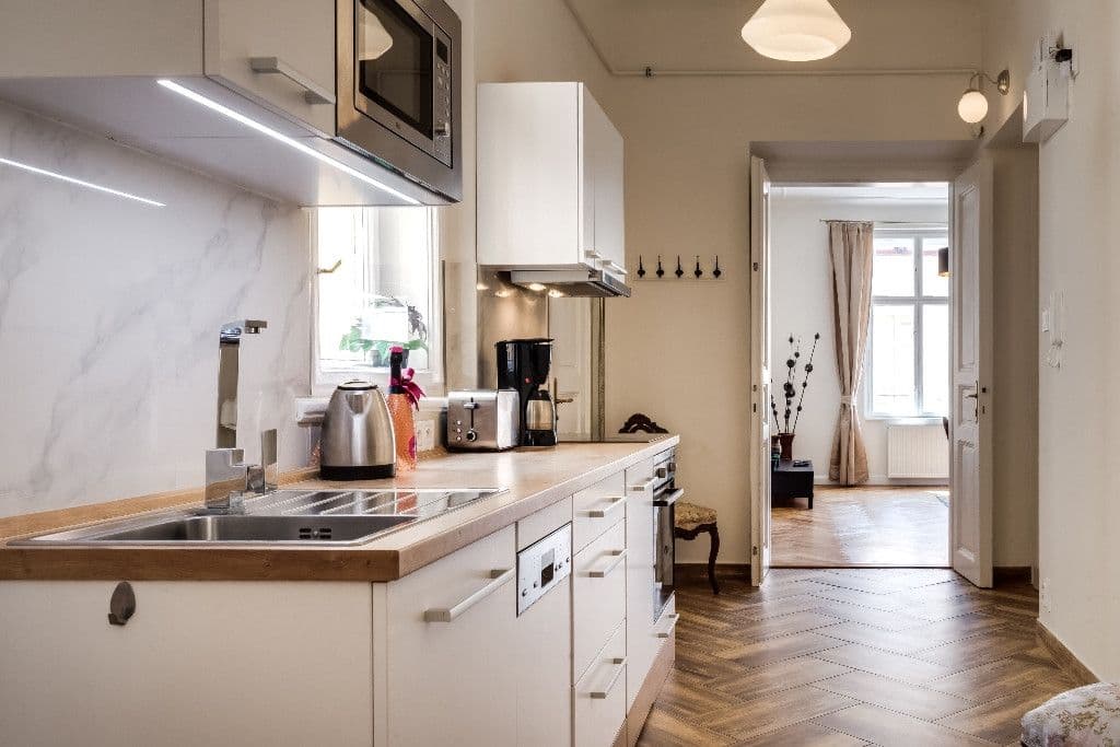 Prenájom bytu 91 m², Mikulandská, Praha, Praha Prenájom bytu 91 m², Mikulandská, Praha, Praha