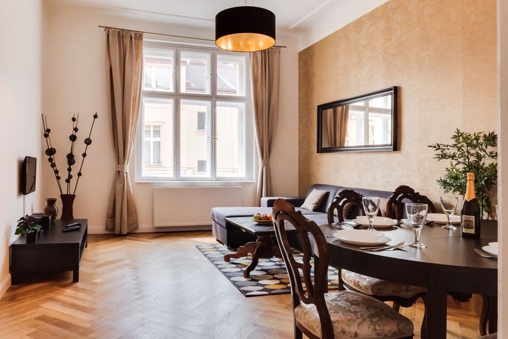 Prenájom bytu 91 m², Mikulandská, Praha, Praha Prenájom bytu 91 m², Mikulandská, Praha, Praha