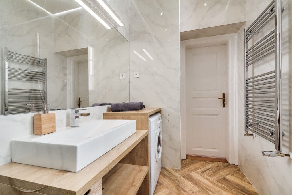 Prenájom bytu 91 m², Mikulandská, Praha, Praha Prenájom bytu 91 m², Mikulandská, Praha, Praha