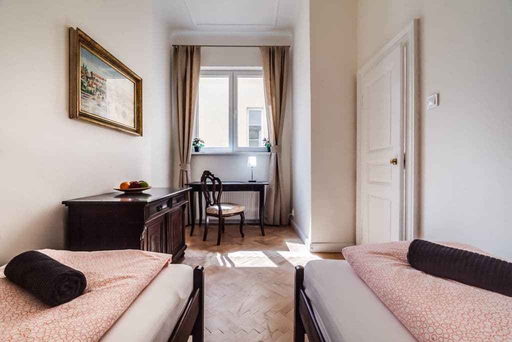 Prenájom bytu 91 m², Mikulandská, Praha, Praha Prenájom bytu 91 m², Mikulandská, Praha, Praha