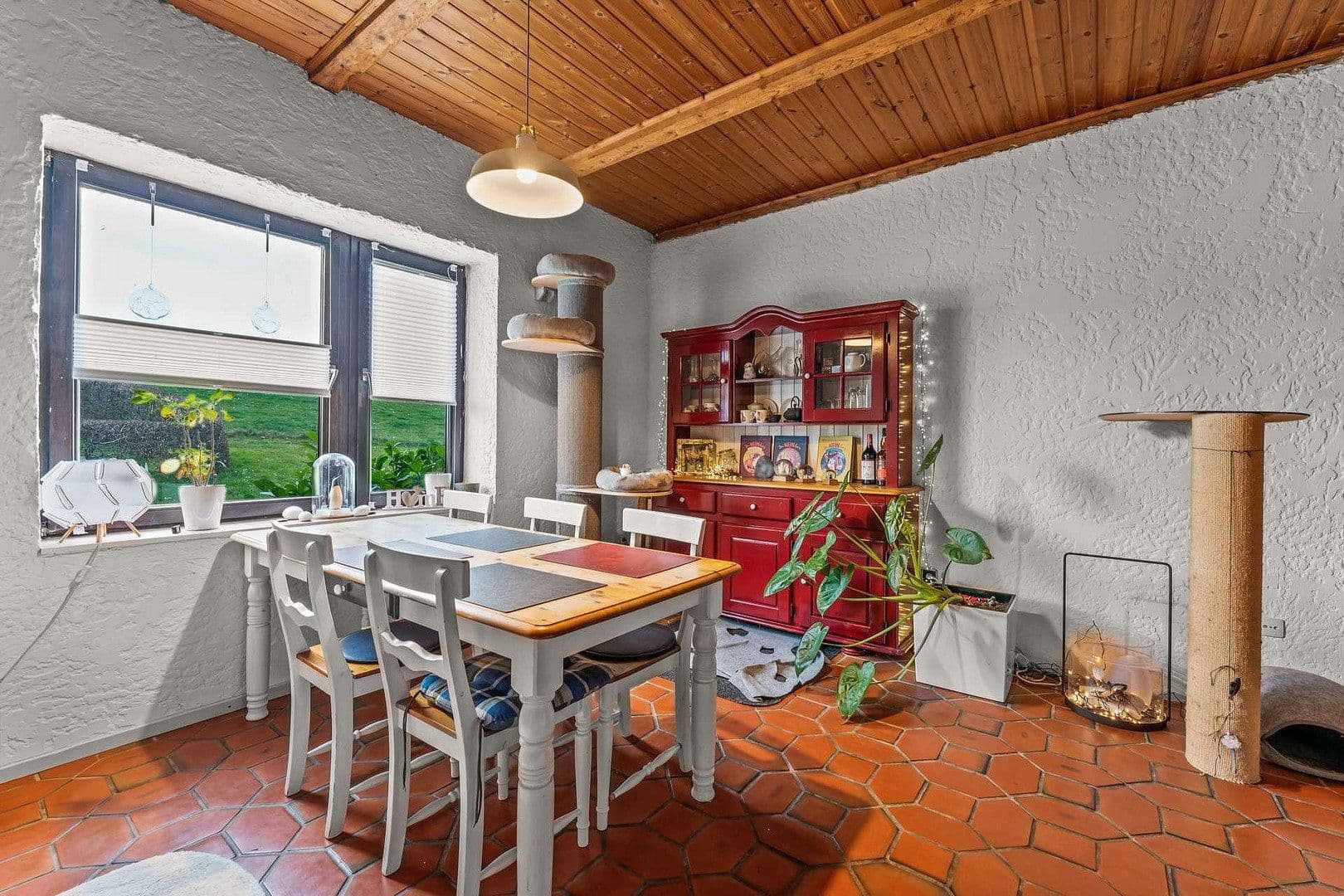 Prenájom bytu 3-izbový 128 m², Deichstraße 122a, Berne, Dolné Sasko Prenájom bytu 3-izbový 128 m², Deichstraße 122a, Berne, Dolné Sasko