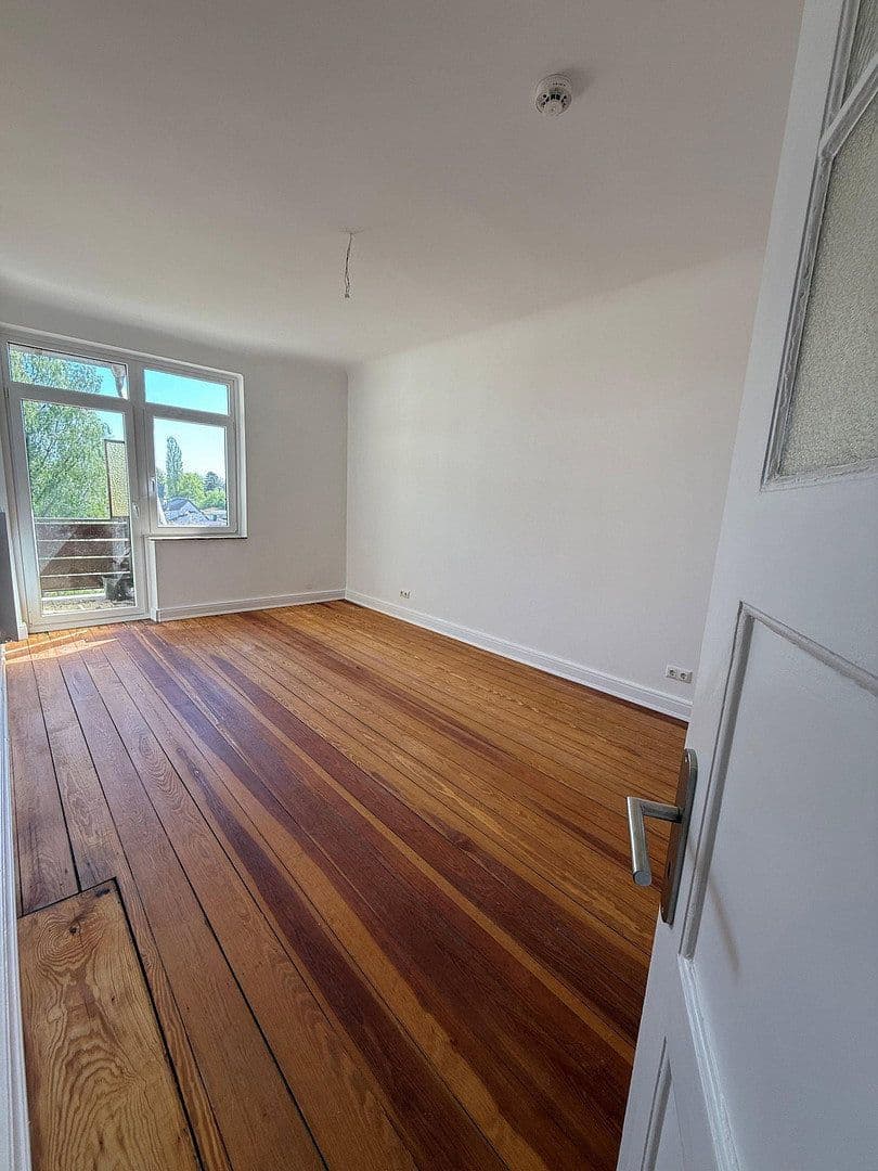 Predaj bytu 4-izbový 95 m², Neumünster, Šlezvicko-Holštajnsko Predaj bytu 4-izbový 95 m², Neumünster, Šlezvicko-Holštajnsko