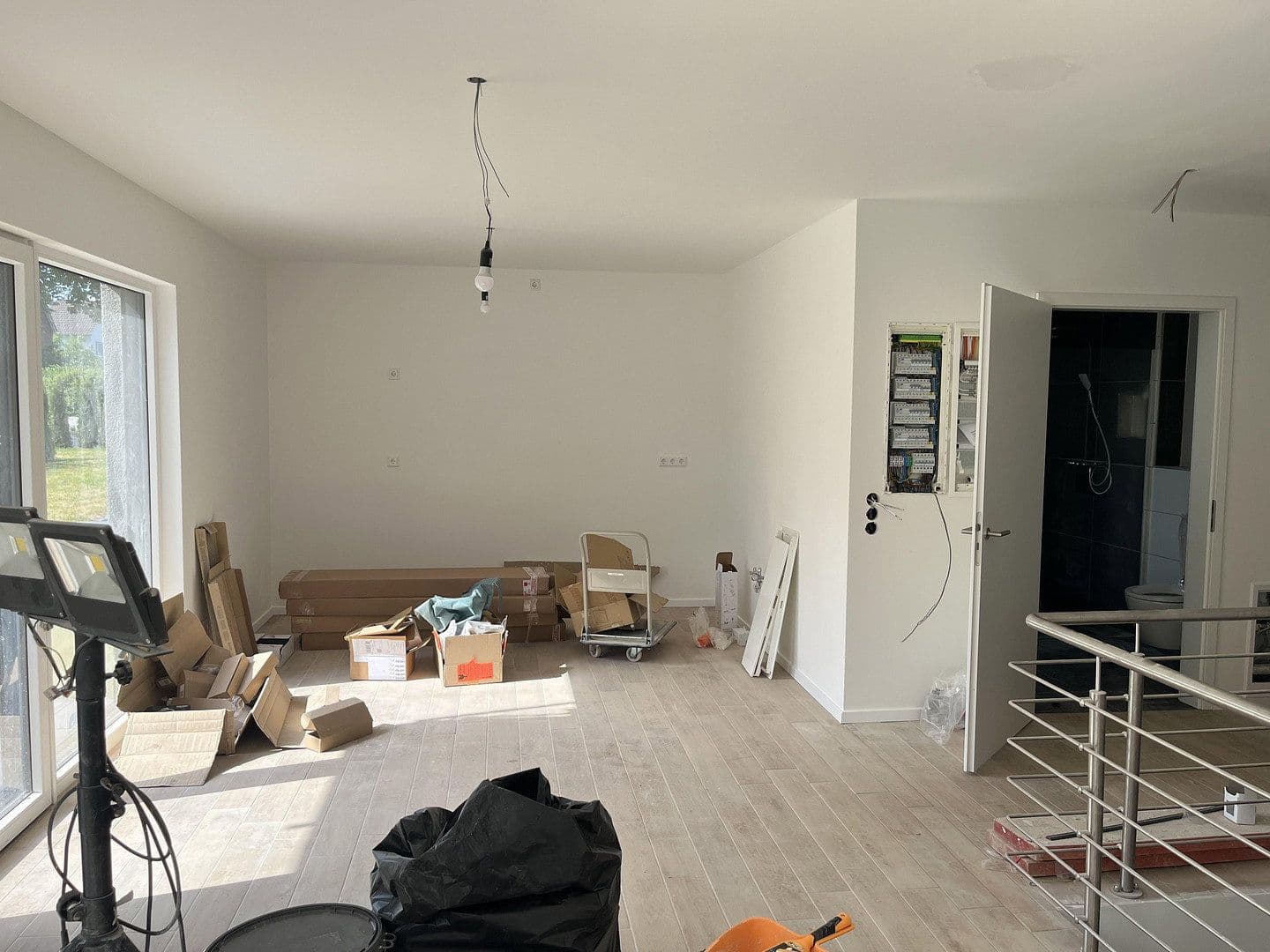 Prenájom bytu 3-izbový 110 m², Köln, Severné Porýnie - Westfálsko Prenájom bytu 3-izbový 110 m², Köln, Severné Porýnie - Westfálsko