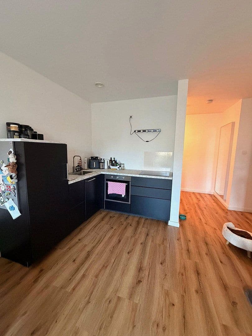 Prenájom bytu 2-izbový 59 m², Prinz-Ferdinand-Str. 144, Krefeld, Severné Porýnie - Westfálsko Prenájom bytu 2-izbový 59 m², Prinz-Ferdinand-Str. 144, Krefeld, Severné Porýnie - Westfálsko