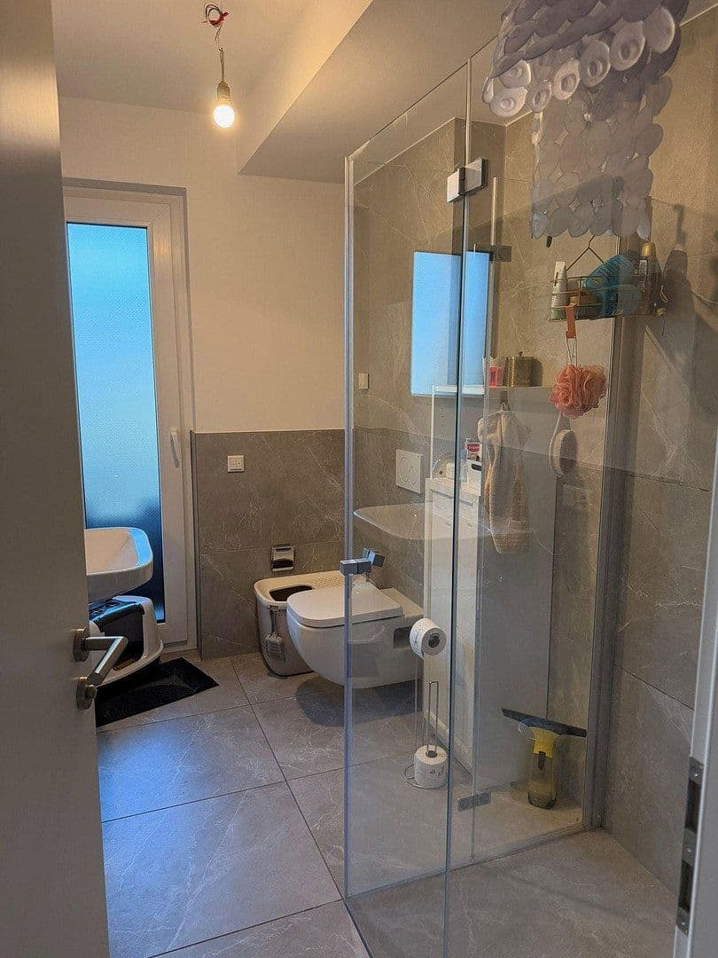Prenájom bytu 2-izbový 59 m², Prinz-Ferdinand-Str. 144, Krefeld, Severné Porýnie - Westfálsko Prenájom bytu 2-izbový 59 m², Prinz-Ferdinand-Str. 144, Krefeld, Severné Porýnie - Westfálsko