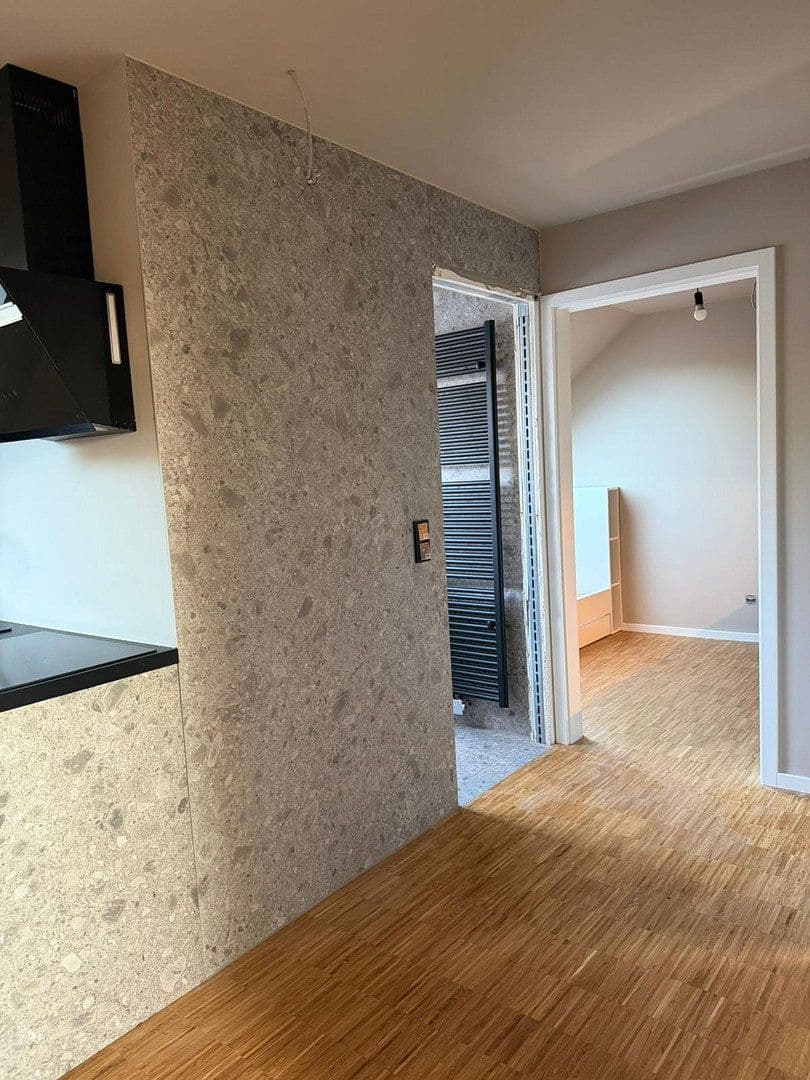 Prenájom bytu 3-izbový 22 m², Feldbergblick 2+4, Frankfurt am Main, Hesensko Prenájom bytu 3-izbový 22 m², Feldbergblick 2+4, Frankfurt am Main, Hesensko