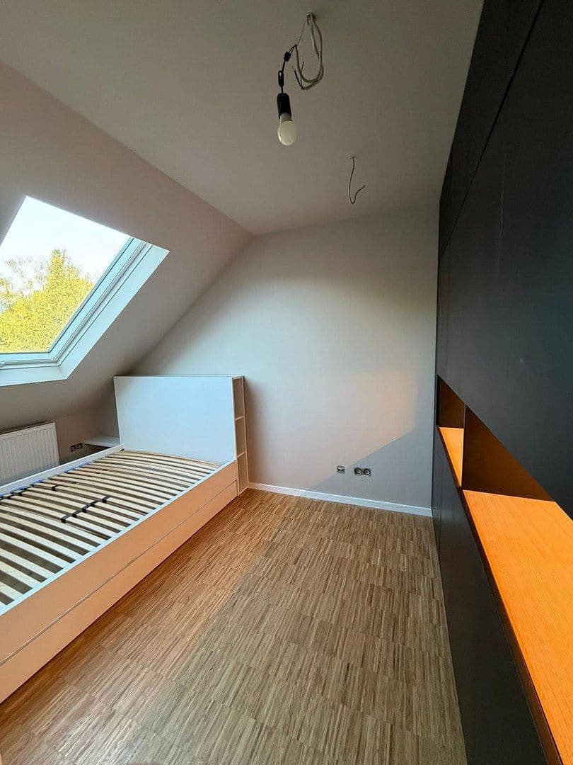 Prenájom bytu 3-izbový 22 m², Feldbergblick 2+4, Frankfurt am Main, Hesensko Prenájom bytu 3-izbový 22 m², Feldbergblick 2+4, Frankfurt am Main, Hesensko