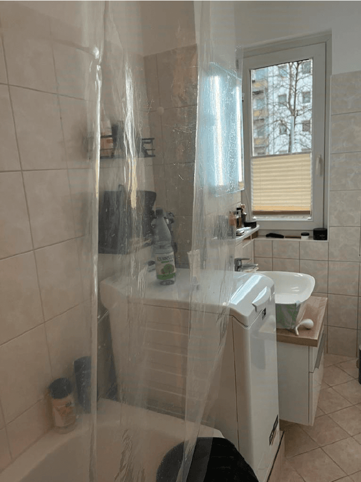Prenájom bytu 3-izbový 61 m², Roststraße 16, Erfurt, Durínsko Prenájom bytu 3-izbový 61 m², Roststraße 16, Erfurt, Durínsko