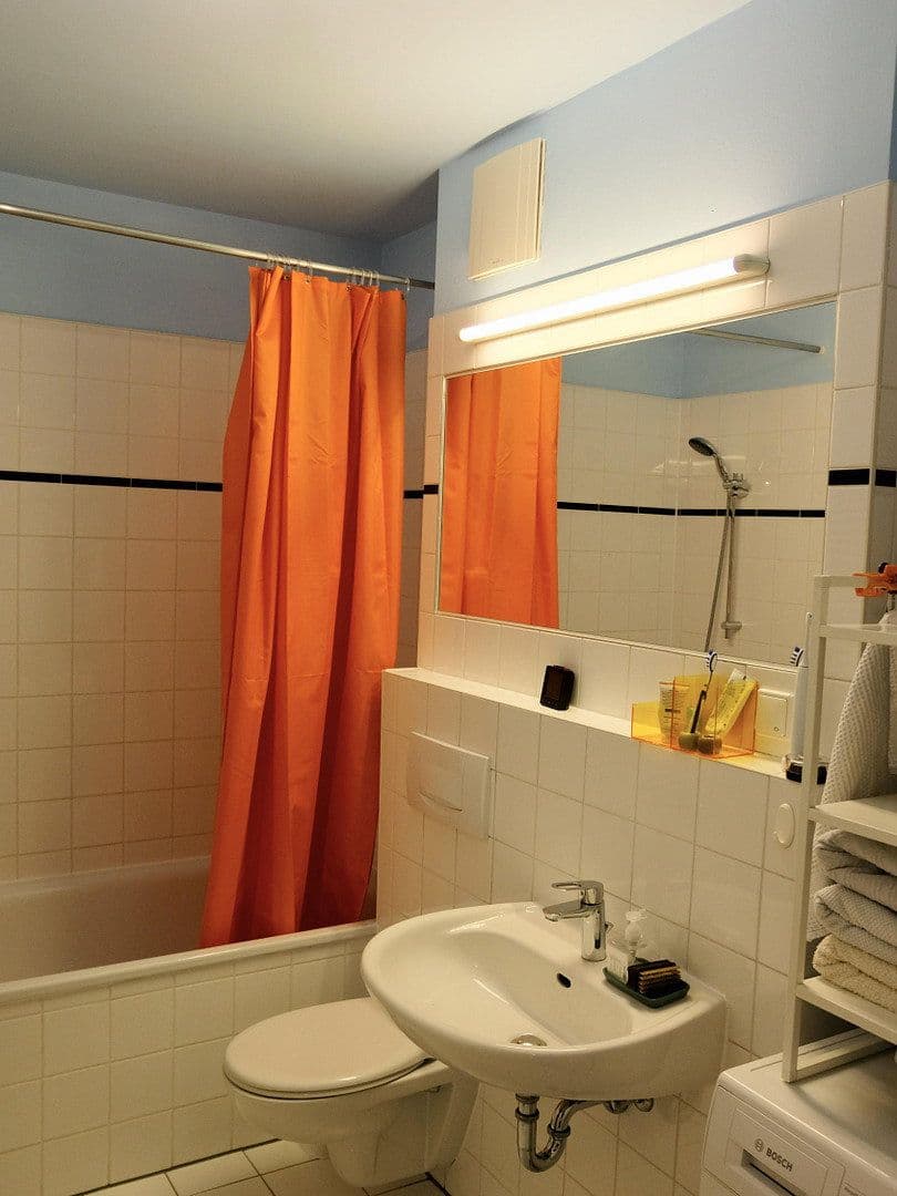 Predaj bytu 2-izbový 56 m², Charlottenstraße 75, Berlin, Berlín Predaj bytu 2-izbový 56 m², Charlottenstraße 75, Berlin, Berlín