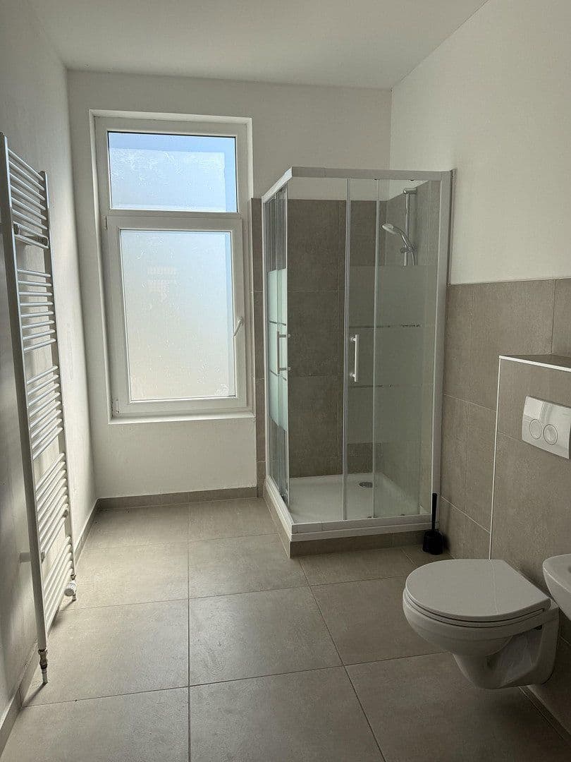Prenájom bytu 3-izbový 88 m², Bremerhaven, Brémy Prenájom bytu 3-izbový 88 m², Bremerhaven, Brémy