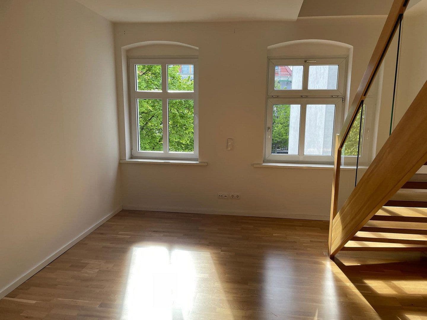 Prenájom bytu 5-izbový 130 m², Berlin, Berlín Prenájom bytu 5-izbový 130 m², Berlin, Berlín