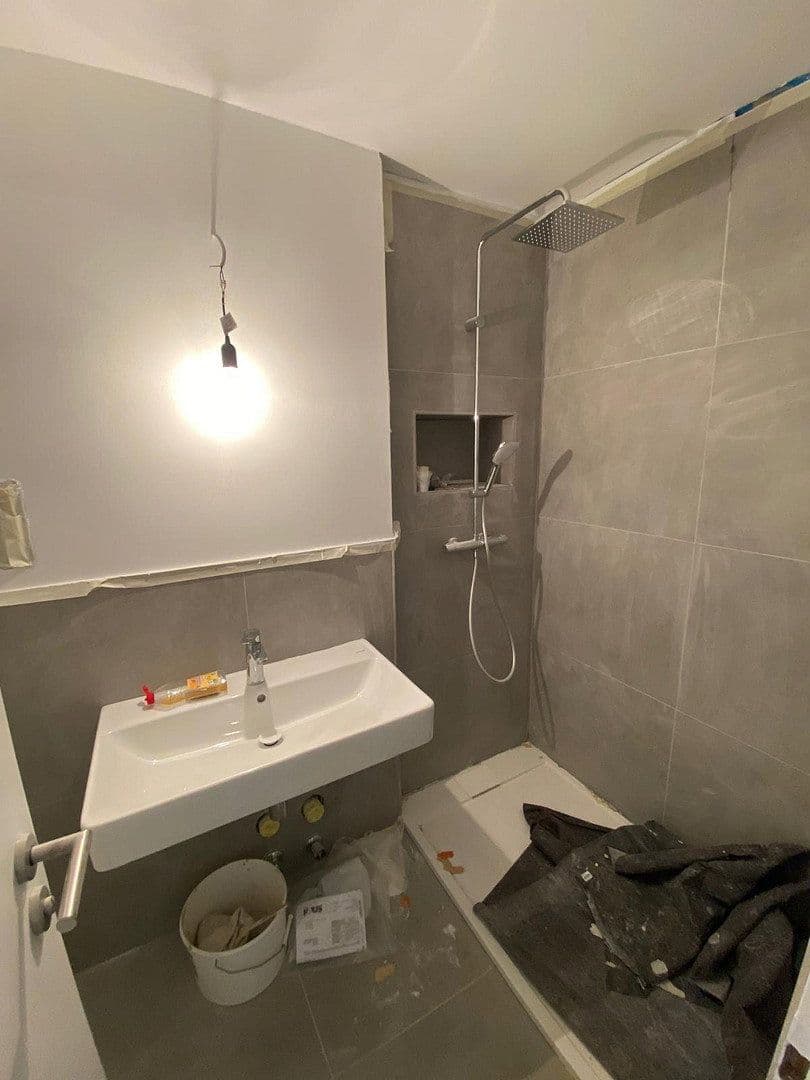 Prenájom bytu 4-izbový 98 m², Saarstraße 2, Lahr/Schwarzwald, Bádensko-Wurttembersko Prenájom bytu 4-izbový 98 m², Saarstraße 2, Lahr/Schwarzwald, Bádensko-Wurttembersko