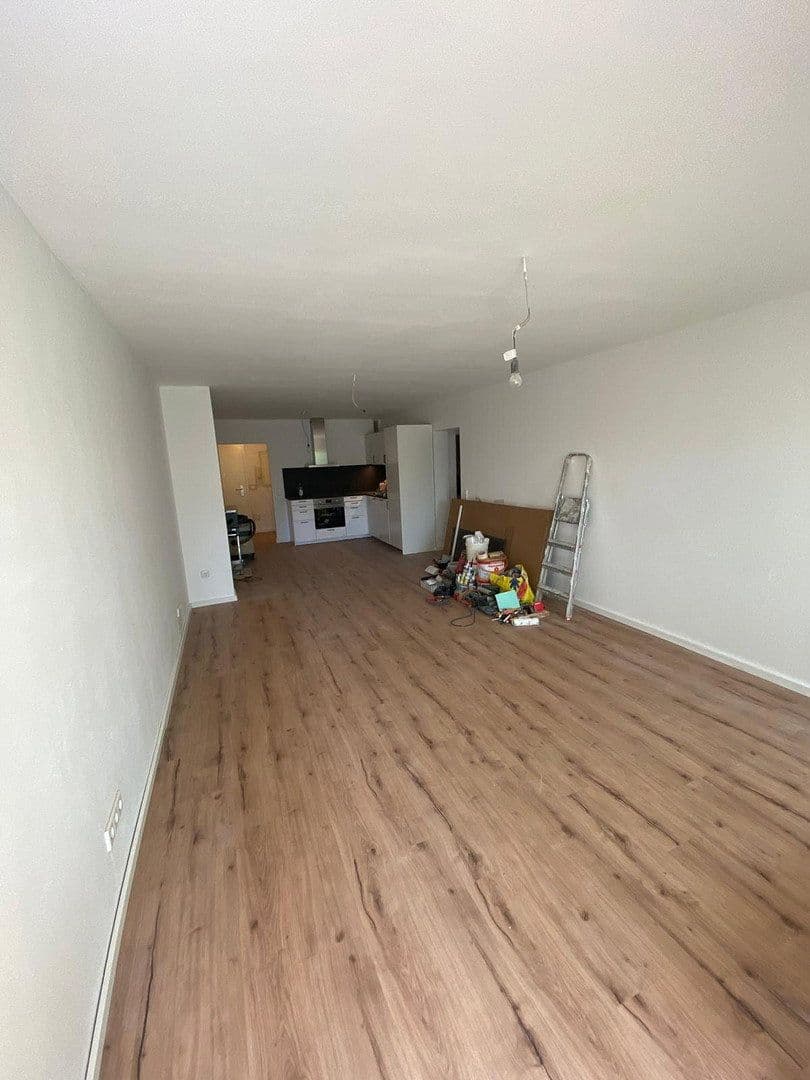 Prenájom bytu 4-izbový 98 m², Saarstraße 2, Lahr/Schwarzwald, Bádensko-Wurttembersko Prenájom bytu 4-izbový 98 m², Saarstraße 2, Lahr/Schwarzwald, Bádensko-Wurttembersko