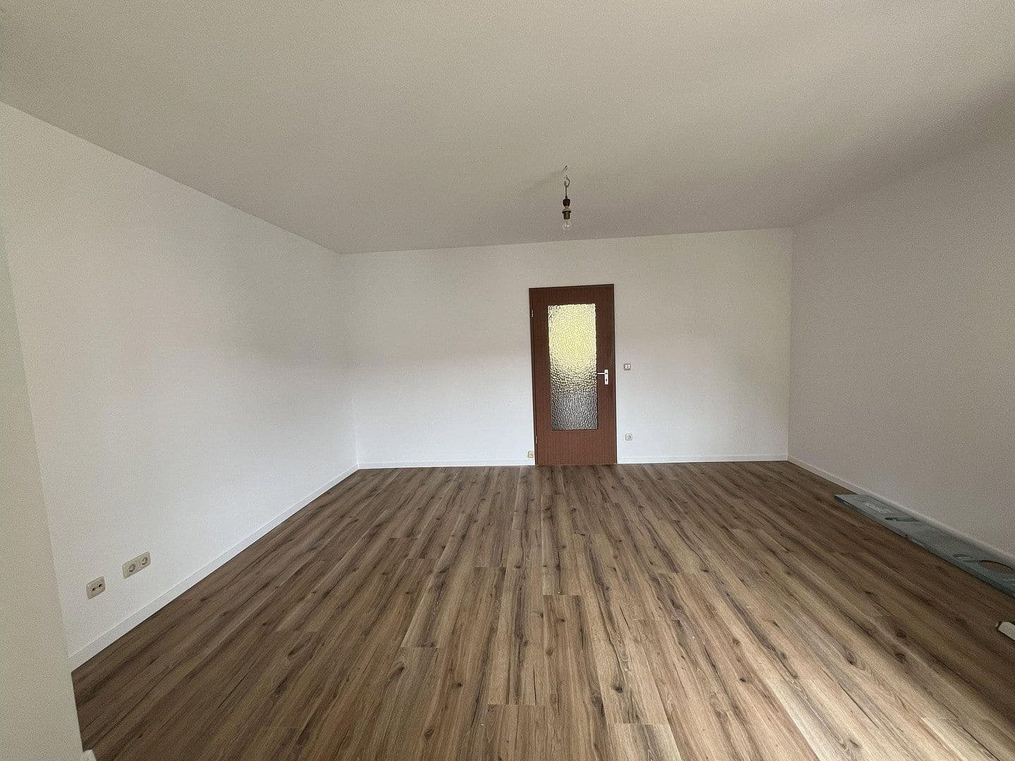 Prenájom bytu 2-izbový 54 m², Nürnberg, Bavorsko Prenájom bytu 2-izbový 54 m², Nürnberg, Bavorsko