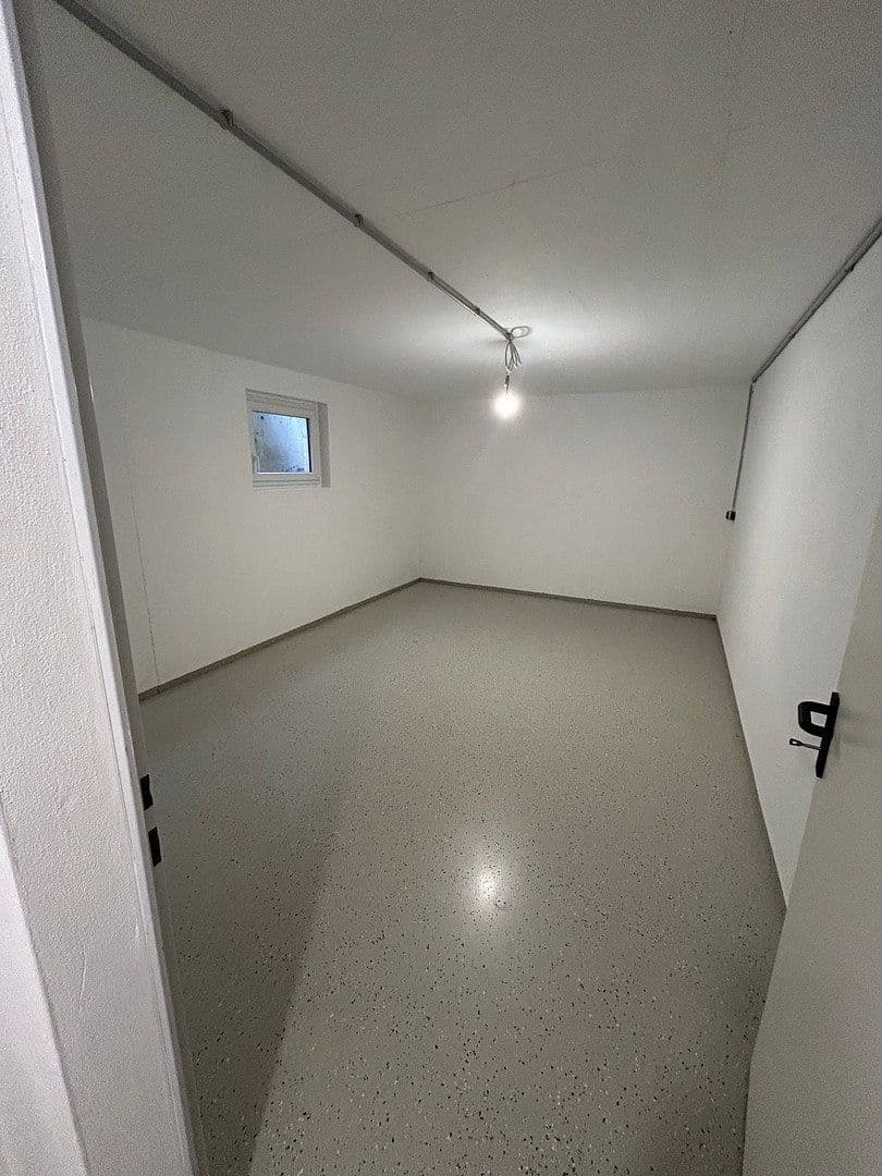 Prenájom kancelárie 456 m², Glanegger Straße, Grödig, Salzbursko Prenájom kancelárie 456 m², Glanegger Straße, Grödig, Salzbursko