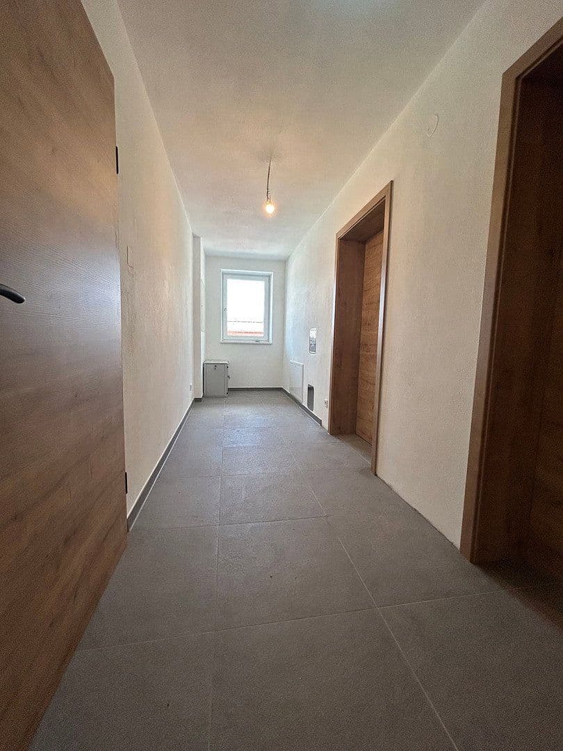 Prenájom kancelárie 456 m², Glanegger Straße, Grödig, Salzbursko Prenájom kancelárie 456 m², Glanegger Straße, Grödig, Salzbursko