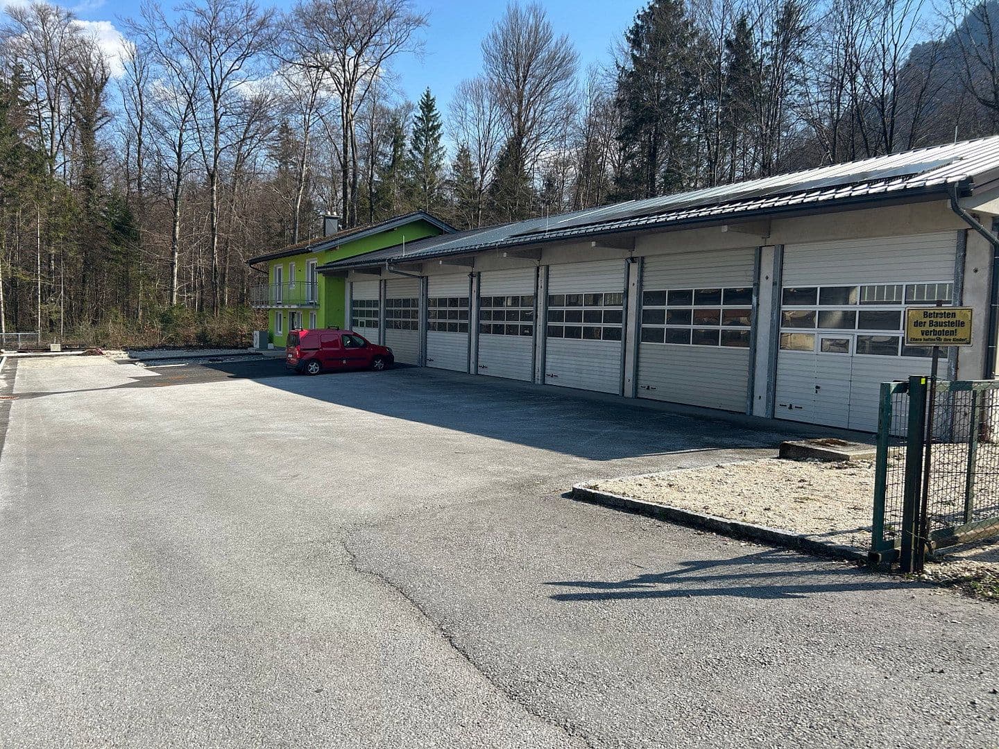 Prenájom kancelárie 456 m², Glanegger Straße, Grödig, Salzbursko Prenájom kancelárie 456 m², Glanegger Straße, Grödig, Salzbursko