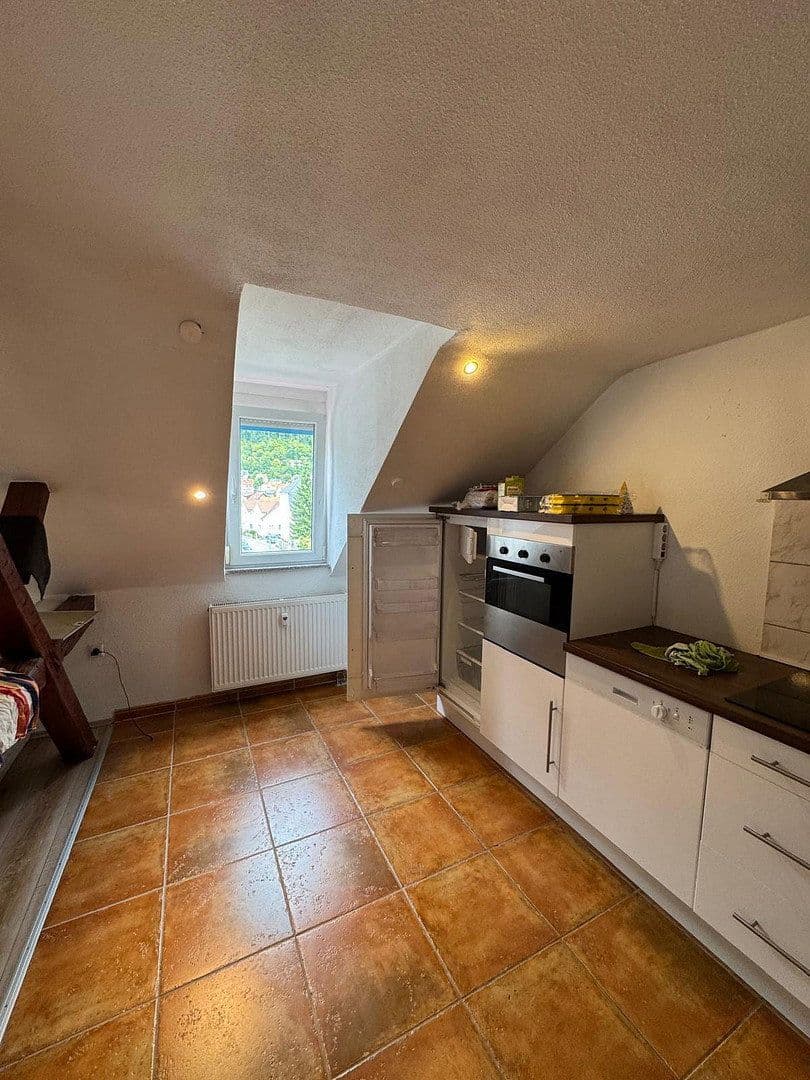 Prenájom bytu 2-izbový 50 m², Bad Urach, Bádensko-Wurttembersko Prenájom bytu 2-izbový 50 m², Bad Urach, Bádensko-Wurttembersko