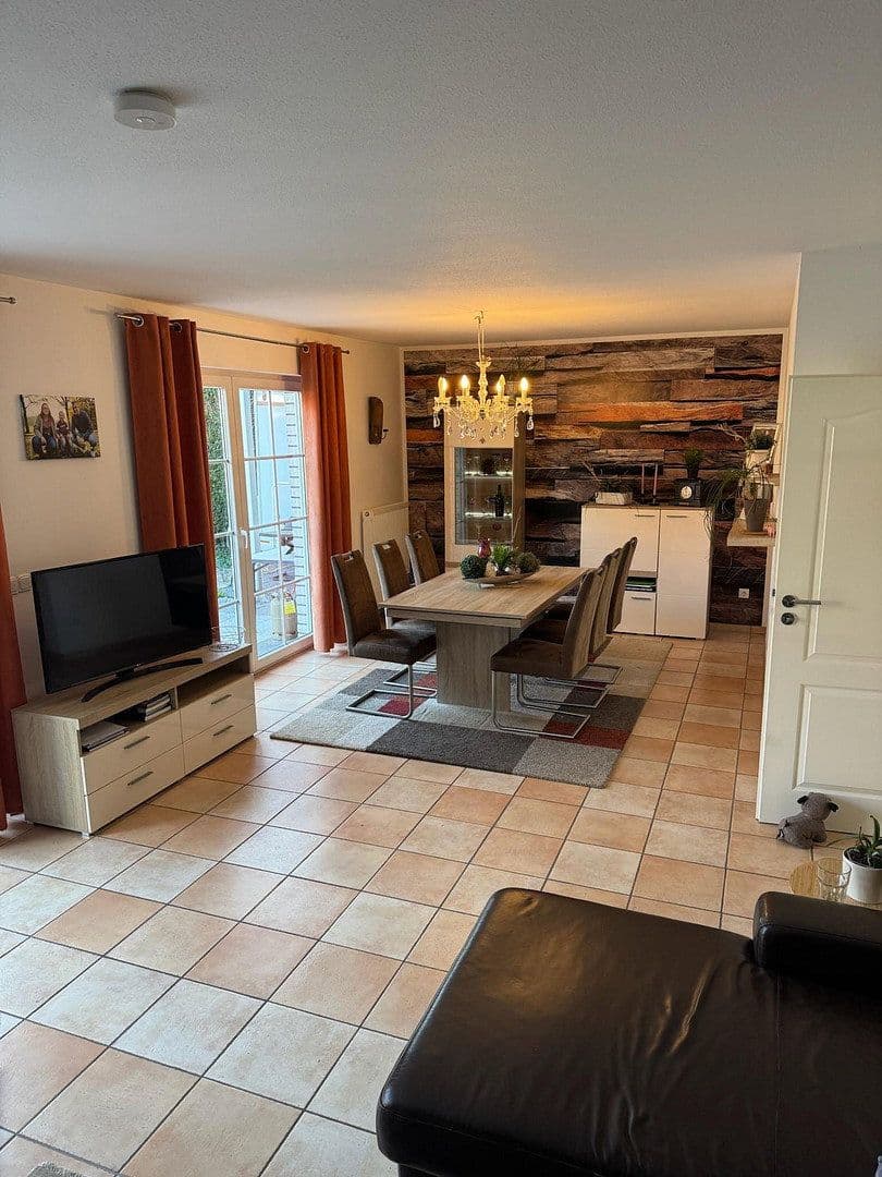 Predaj domu 114 m², pozemek 439 m², Nordwalde, Severné Porýnie - Westfálsko Predaj domu 114 m², pozemek 439 m², Nordwalde, Severné Porýnie - Westfálsko